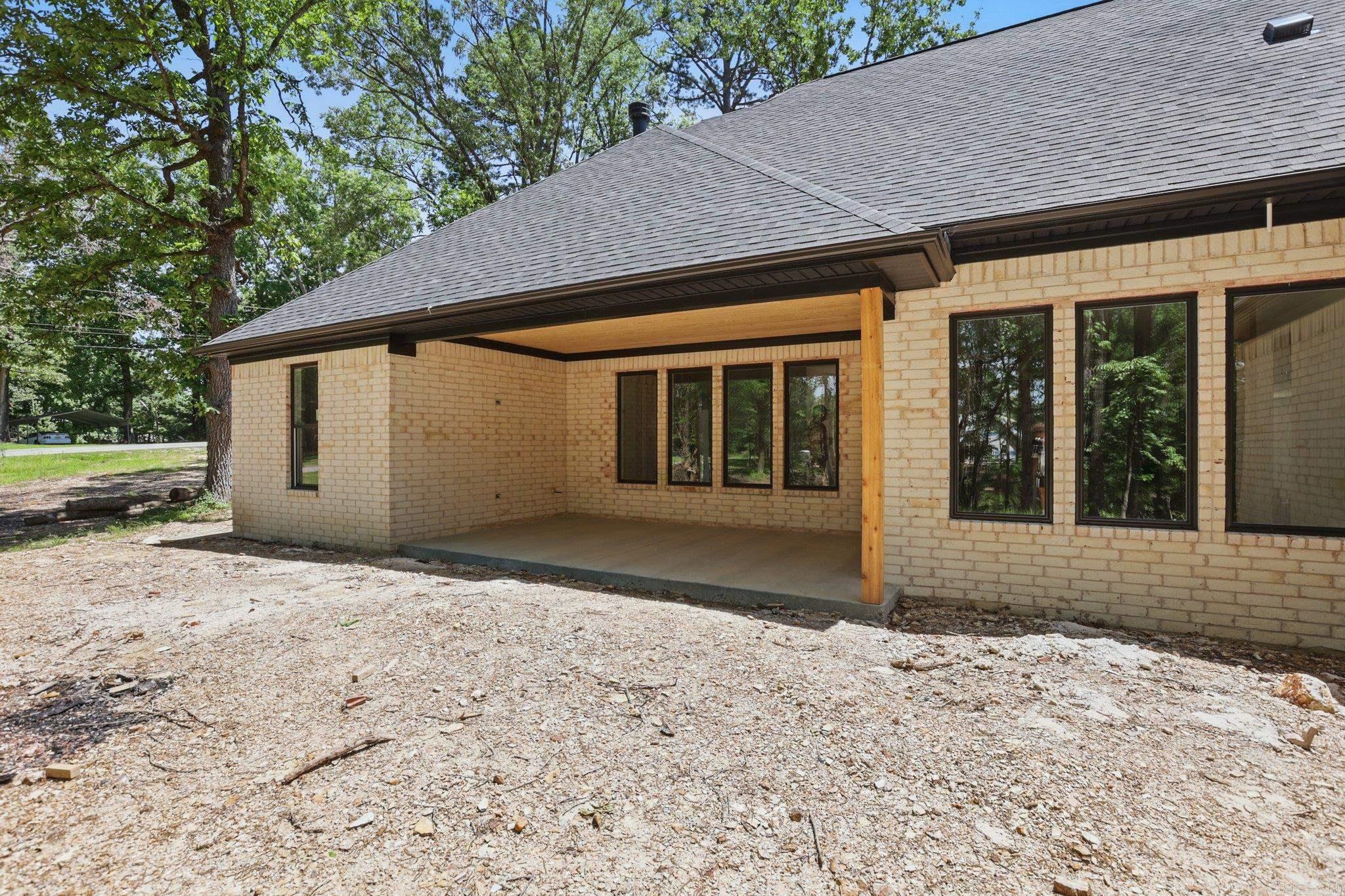 301  Abrielle  Benton, AR