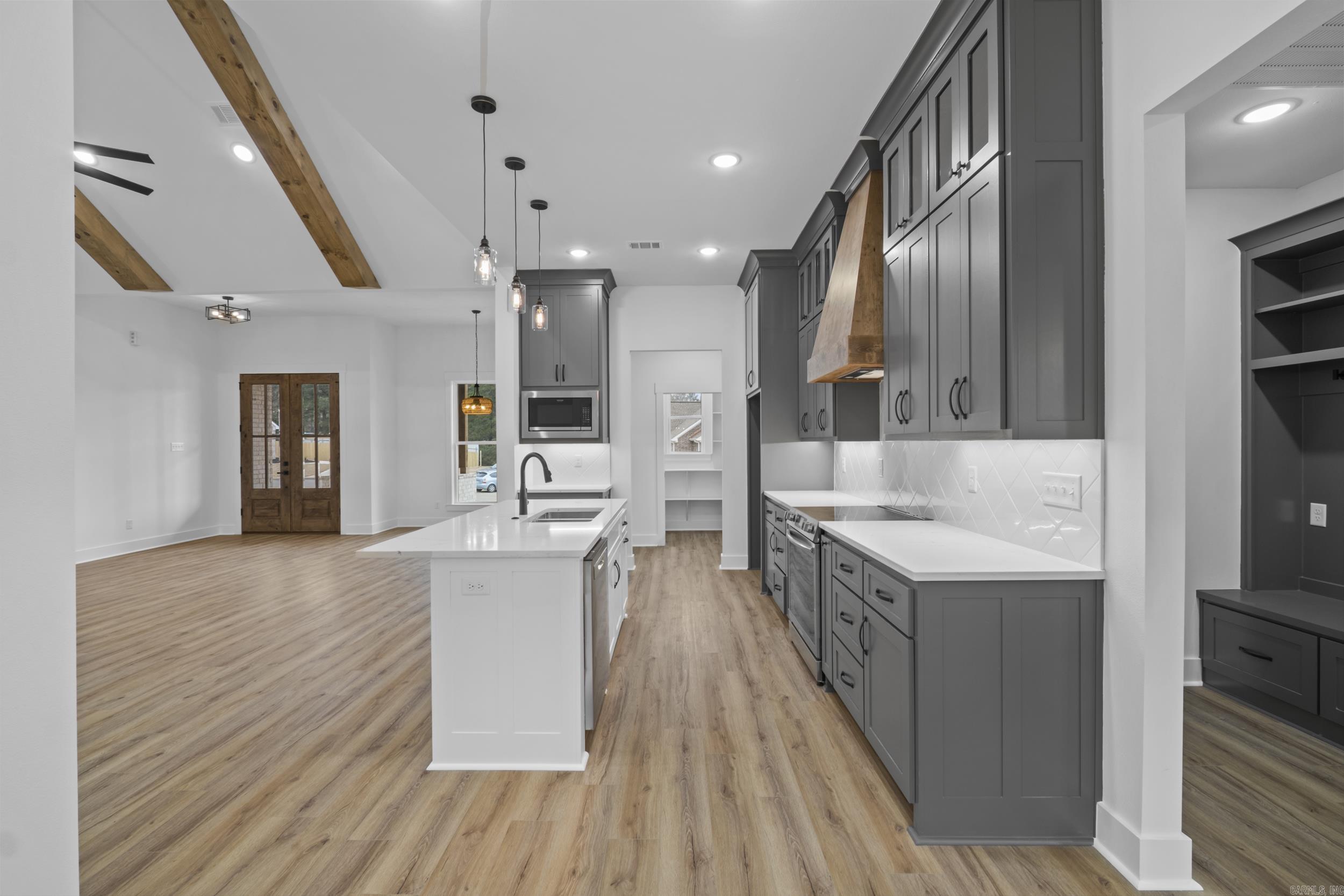 27  Denali  Cabot, AR