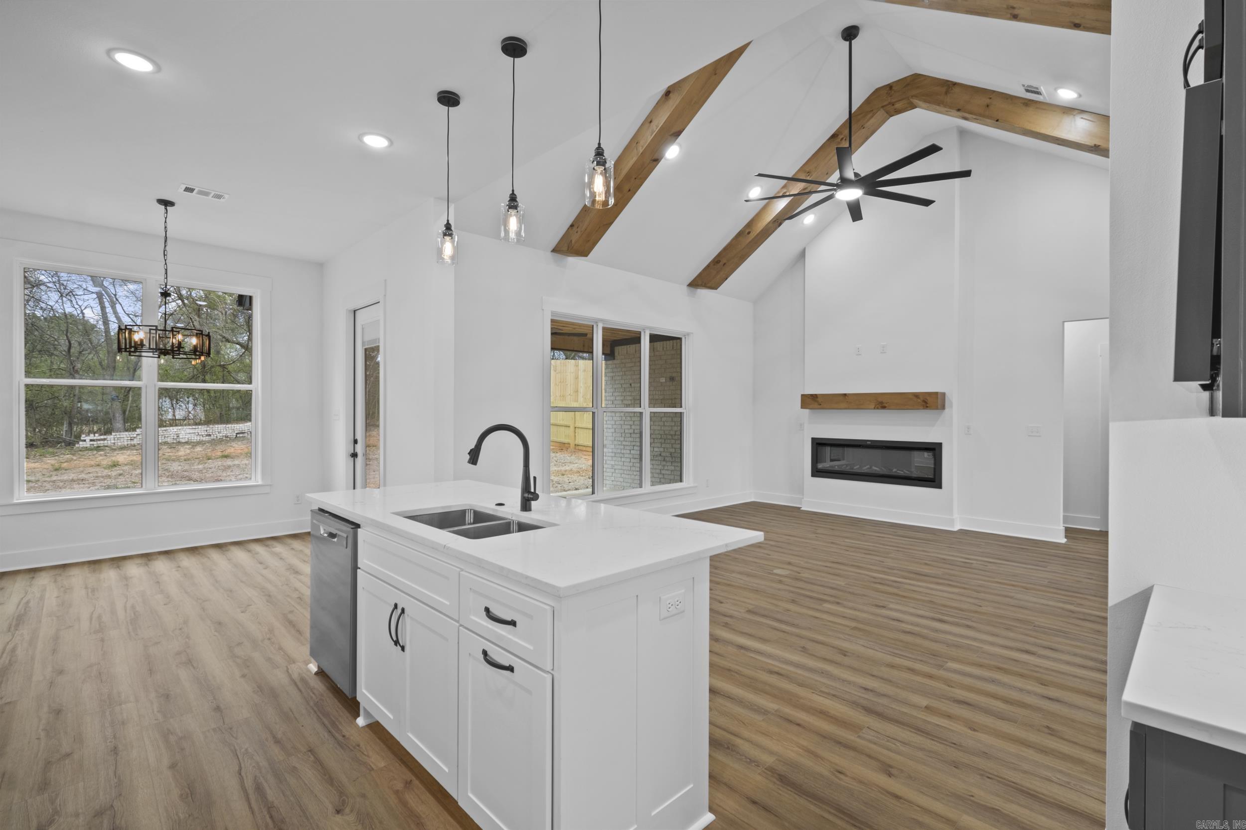 27  Denali  Cabot, AR