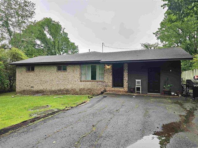 189  Pine St.  Clinton, AR