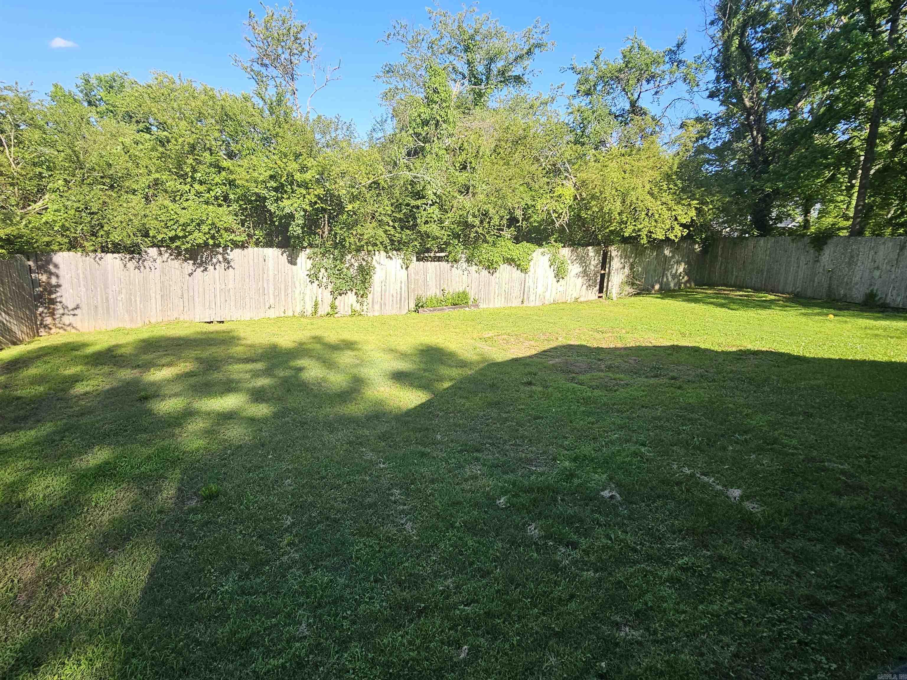 189  Pine St.  Clinton, AR