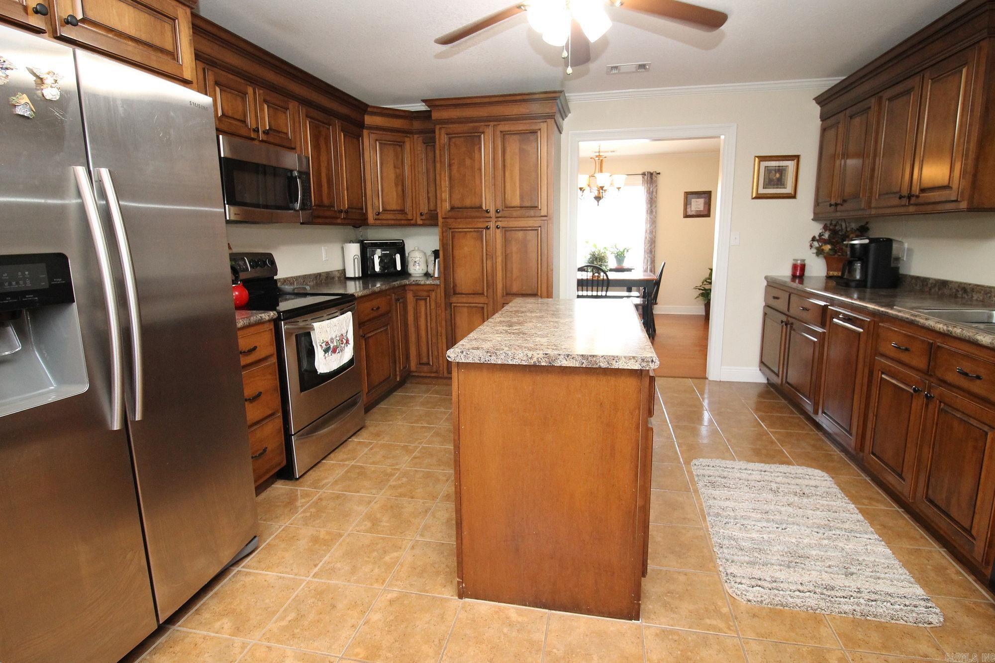 5005  S. 28th Street  Paragould, AR