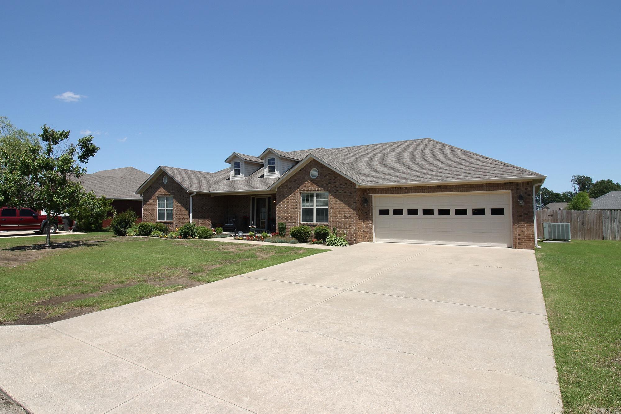 5005  S. 28th Street  Paragould, AR