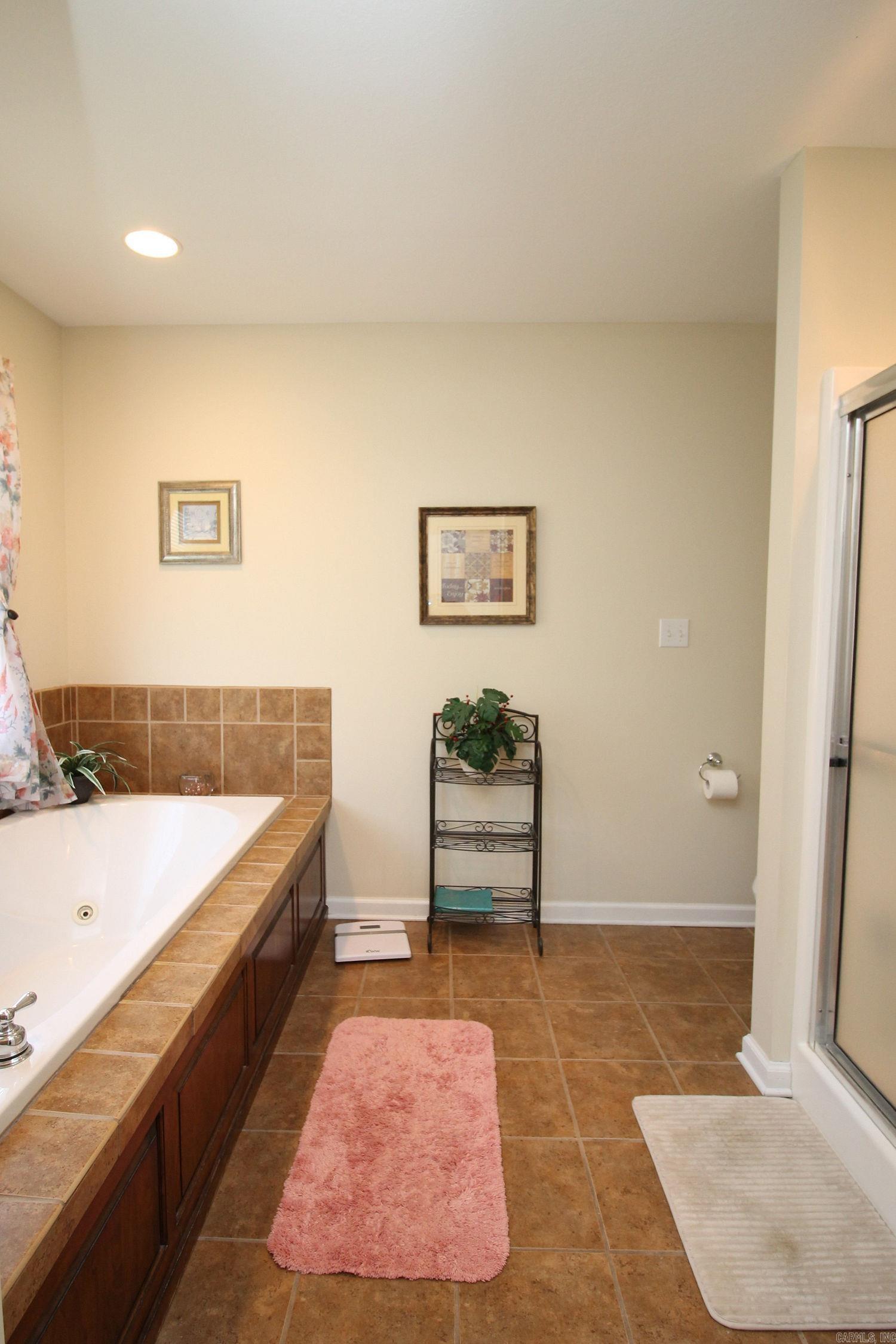 5005  S. 28th Street  Paragould, AR