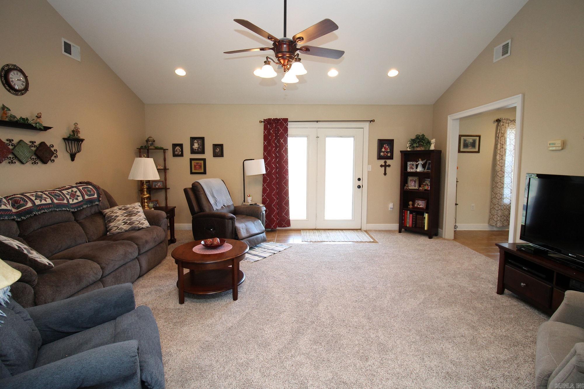 5005  S. 28th Street  Paragould, AR