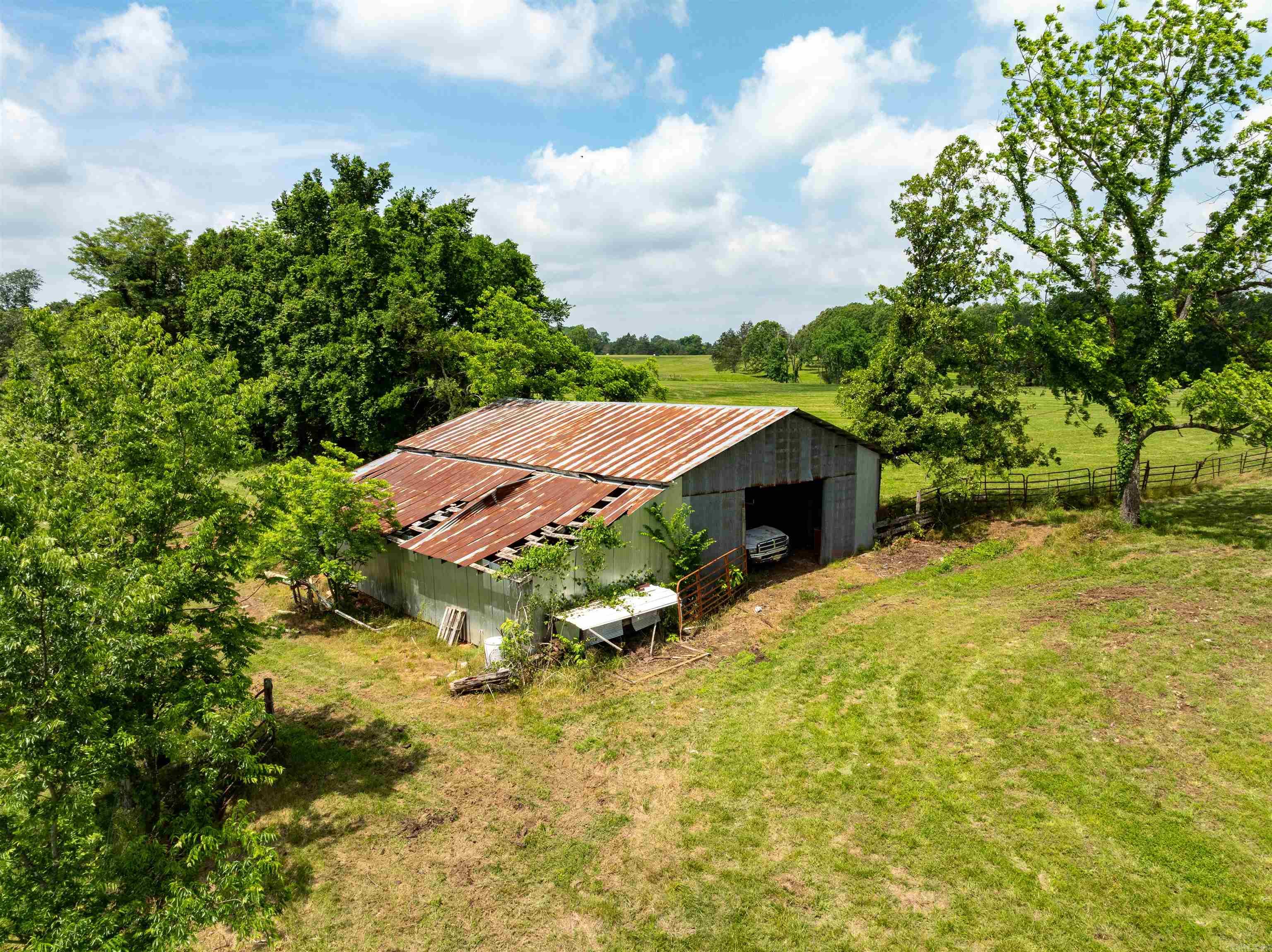 1237  AR Hwy 354  Ash Flat, AR