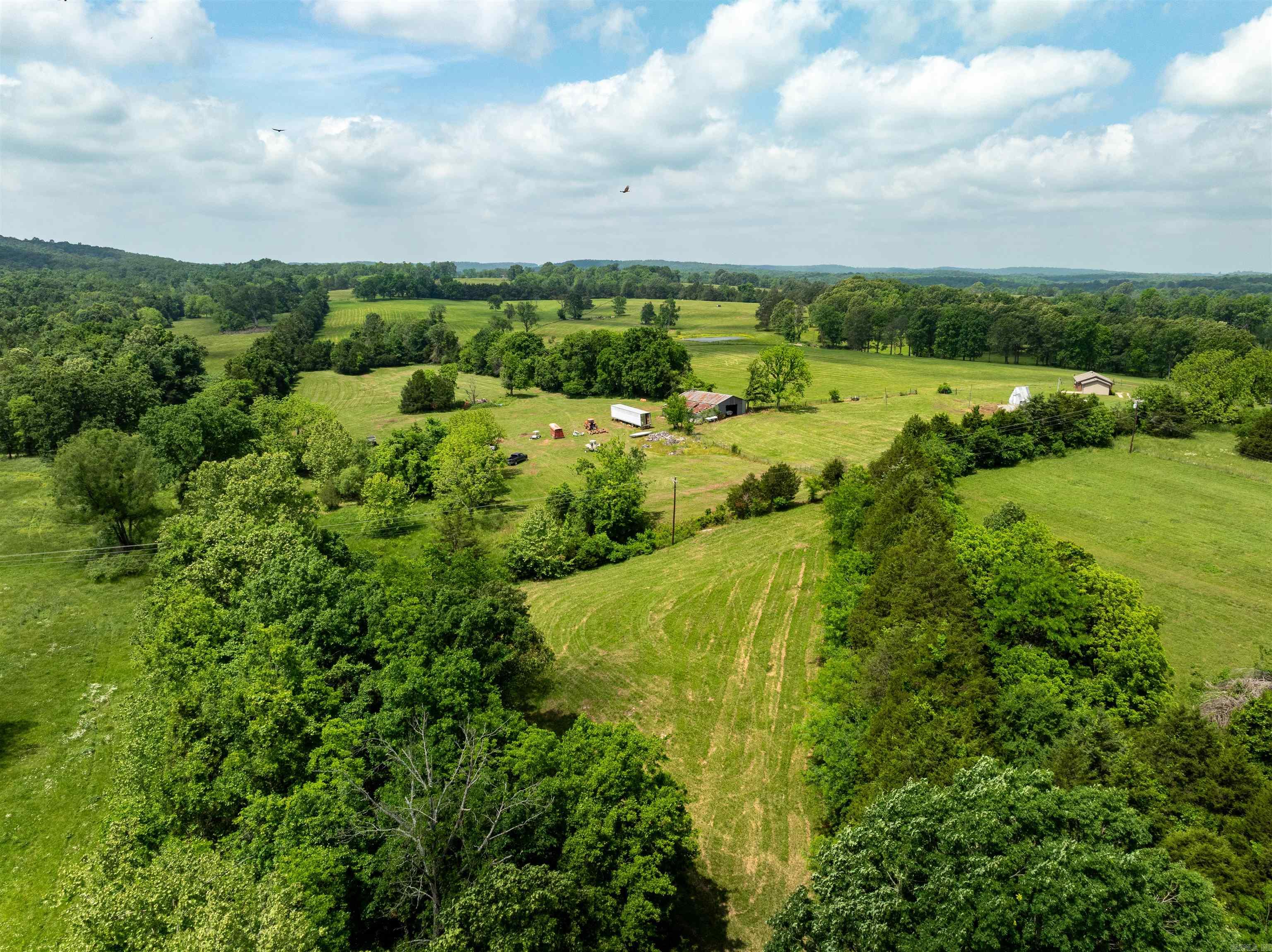 1237  AR Hwy 354  Ash Flat, AR