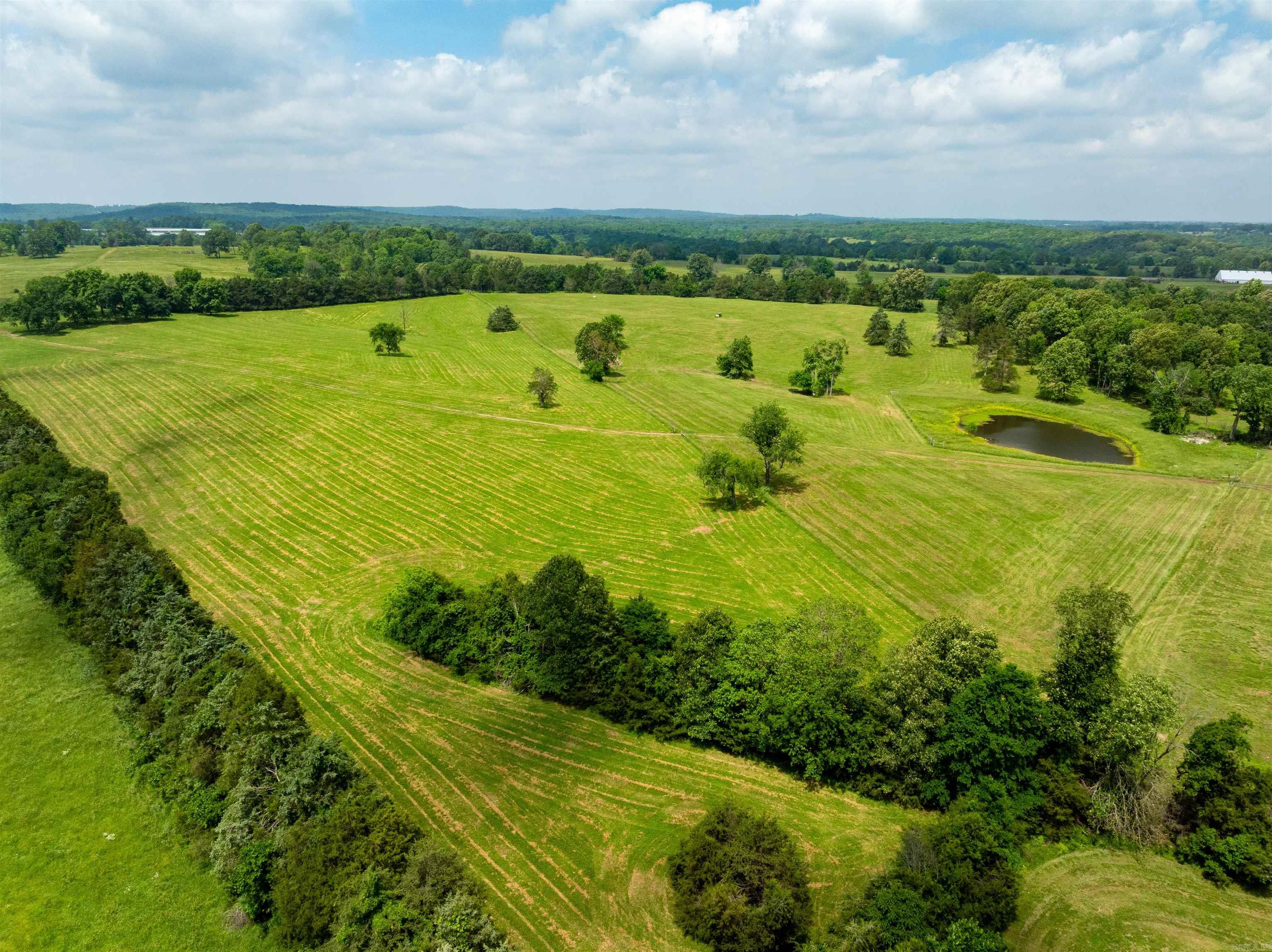 1237  AR Hwy 354  Ash Flat, AR