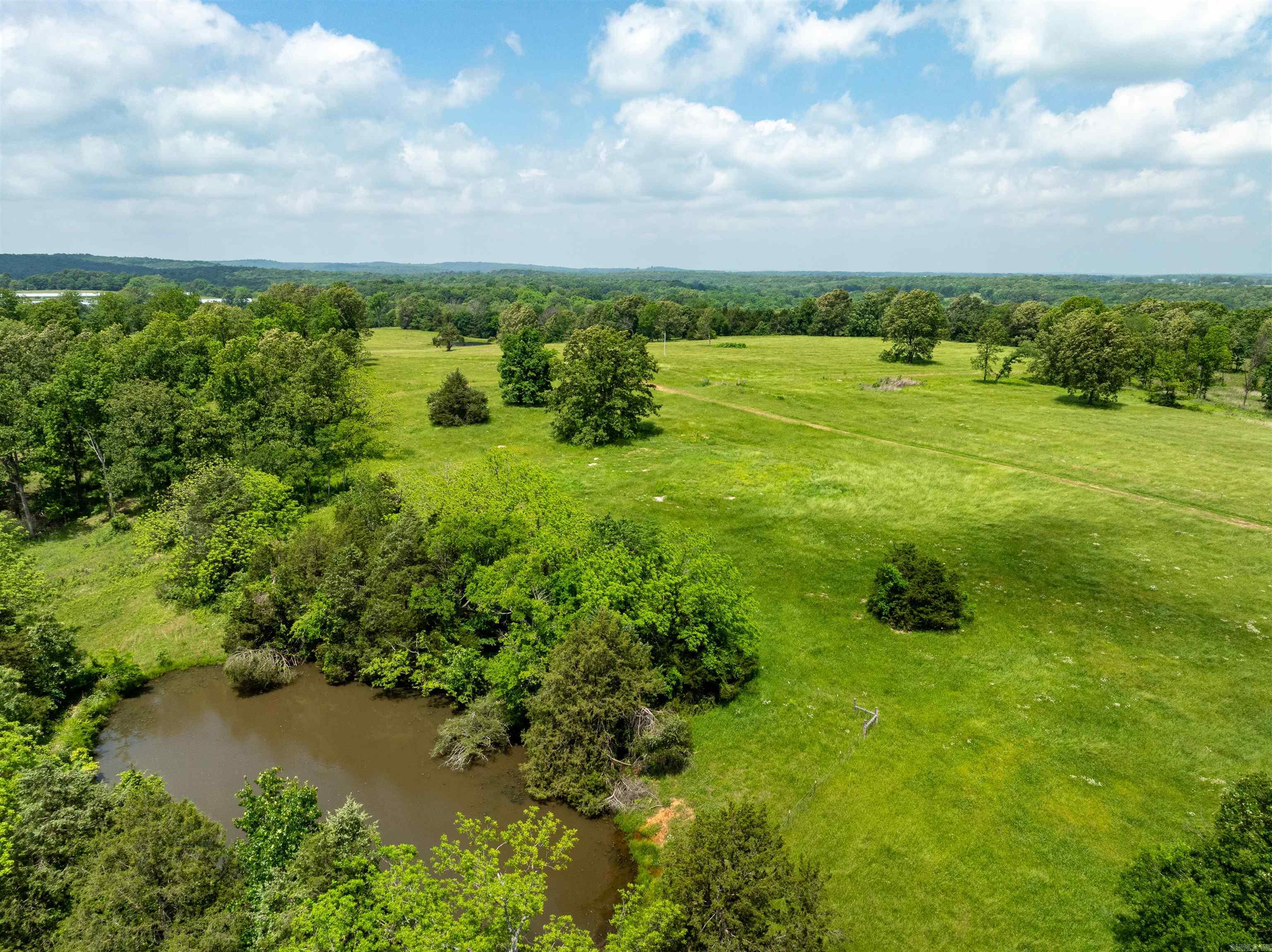 1237  AR Hwy 354  Ash Flat, AR