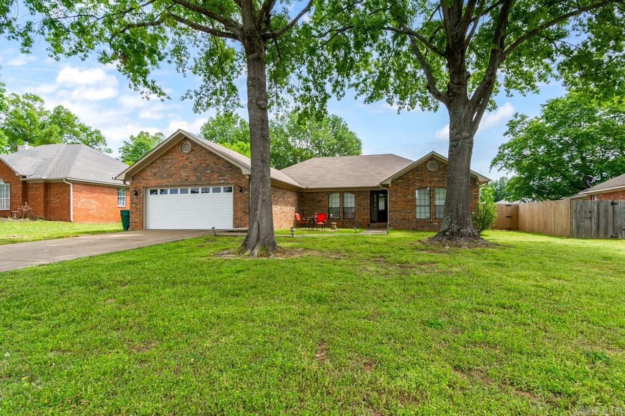 2130  Maplewood Dr  Conway, AR