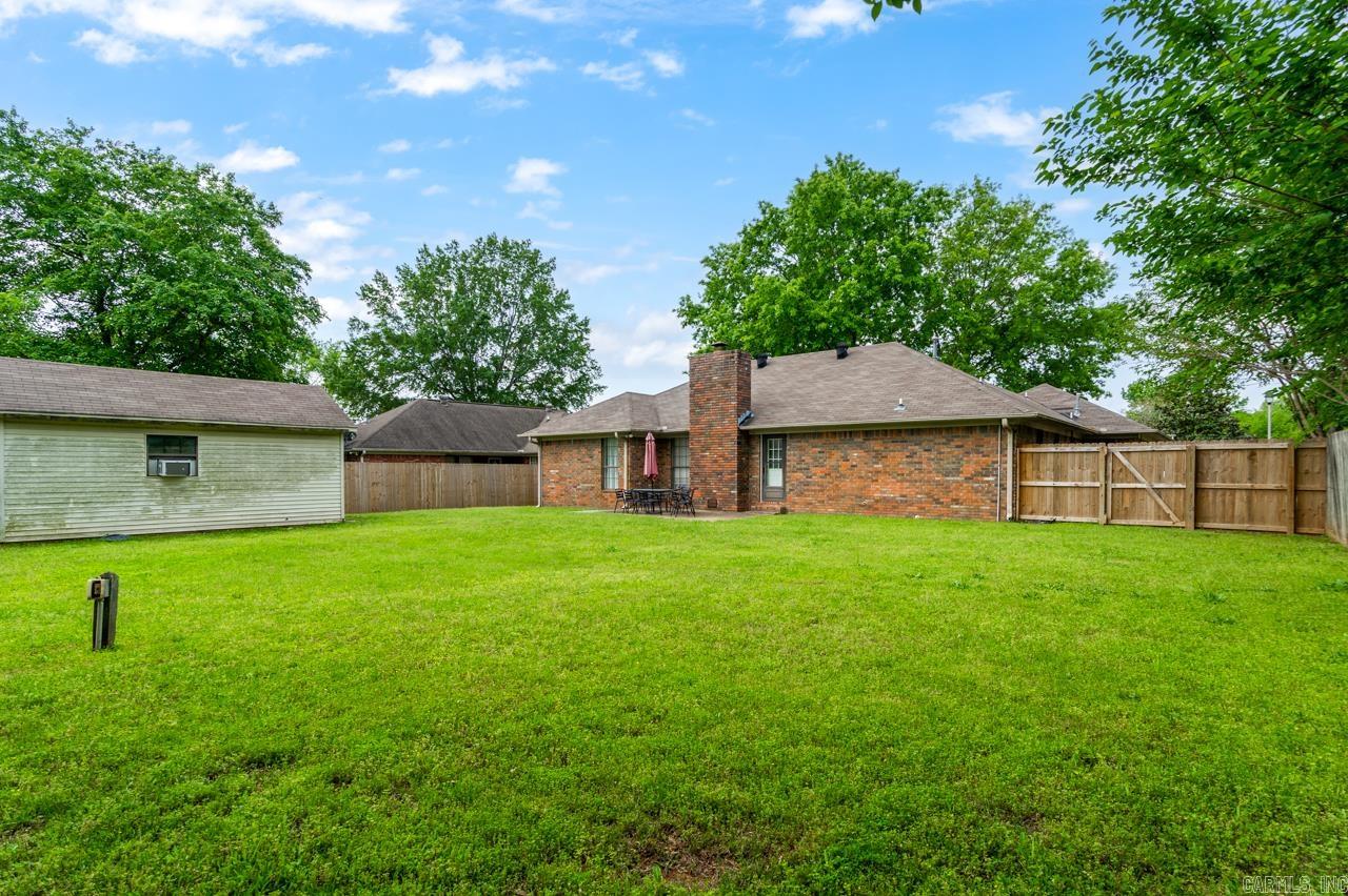 2130  Maplewood Dr  Conway, AR