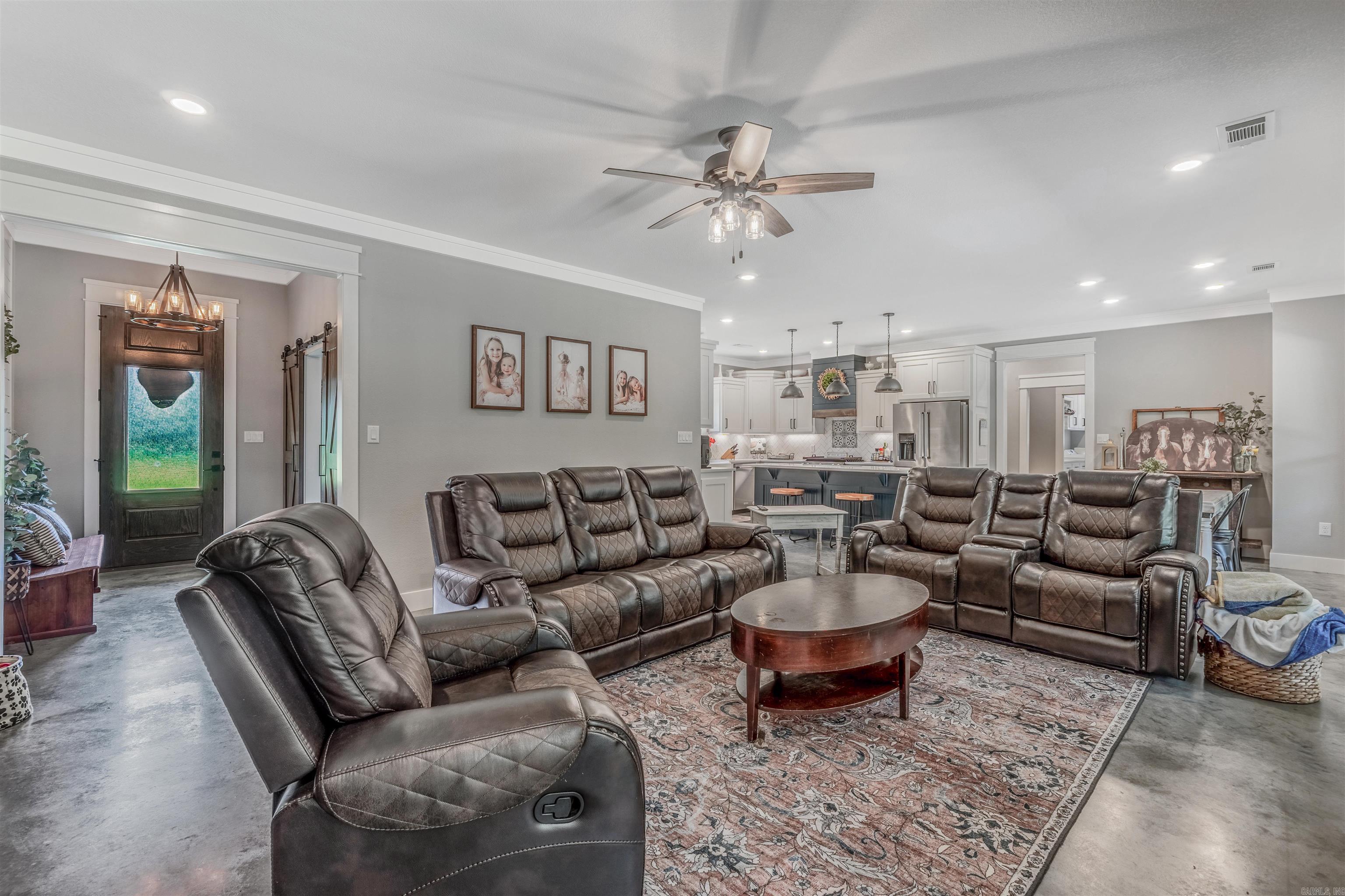 14  Crystal  Greenbrier, AR