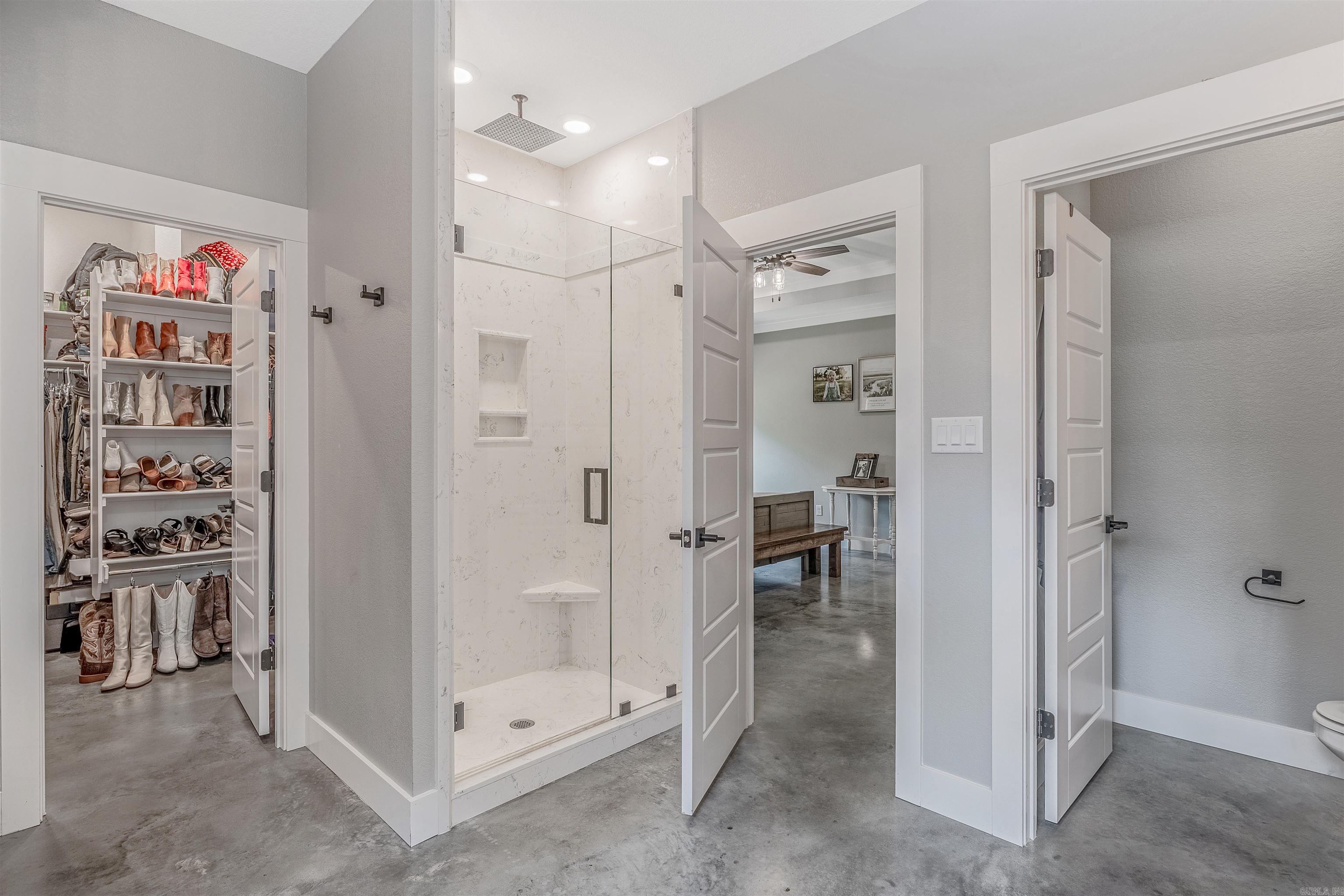14  Crystal  Greenbrier, AR