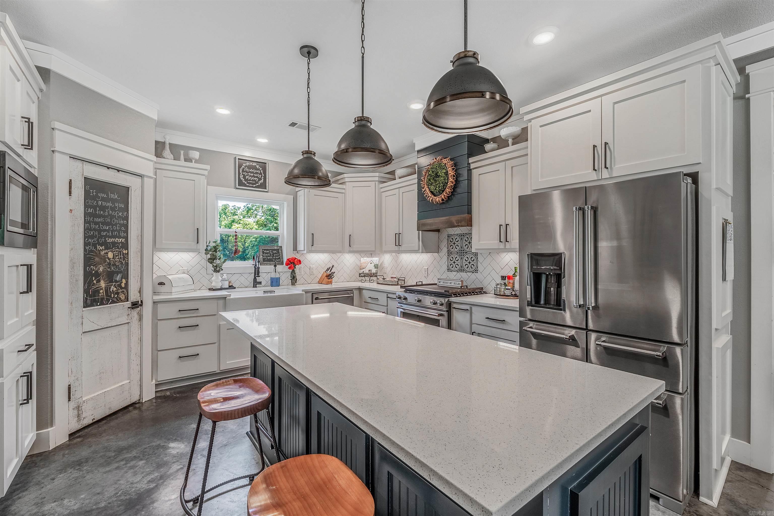 14  Crystal  Greenbrier, AR