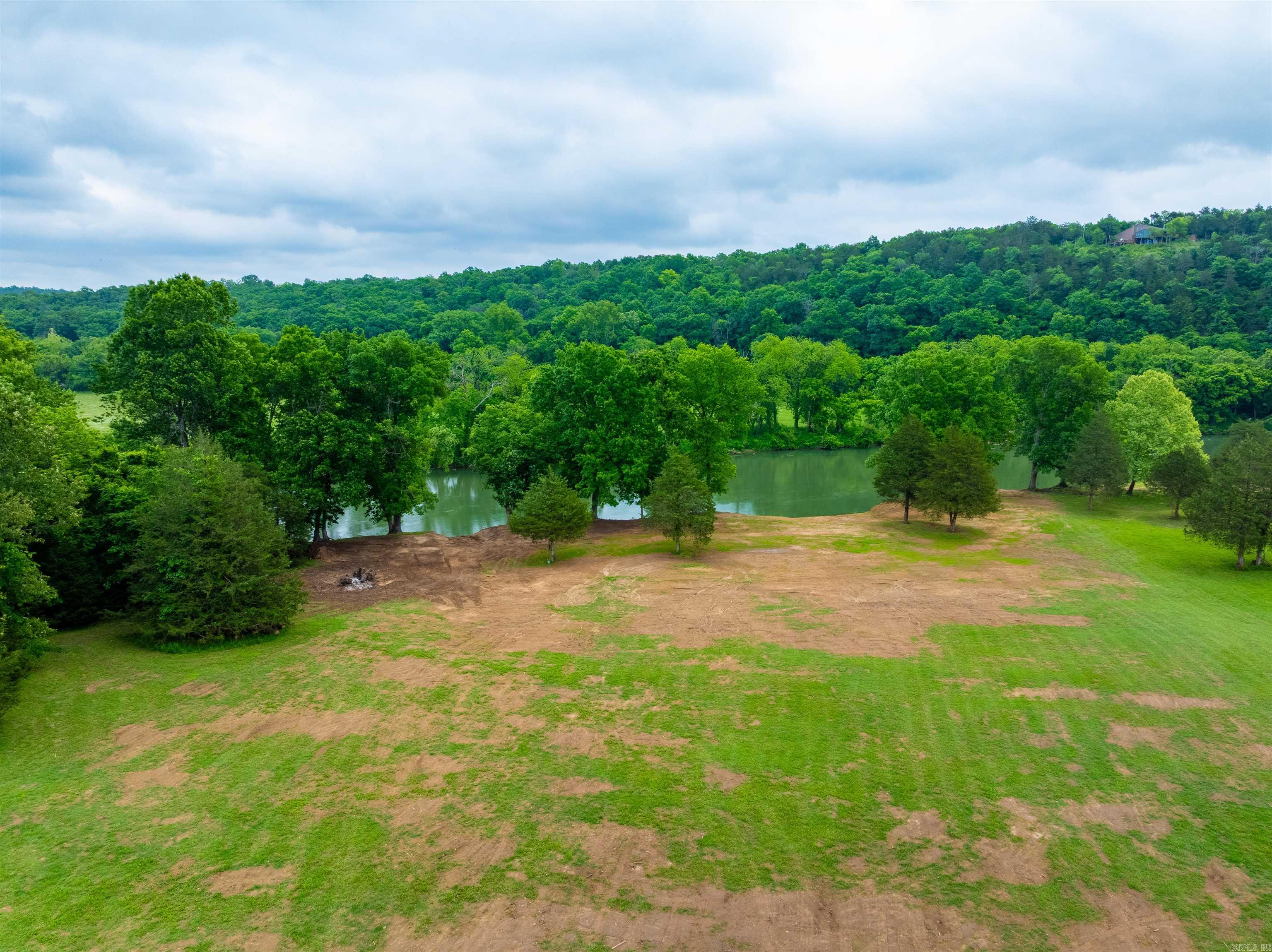 169  Spring Ave  Hardy, AR