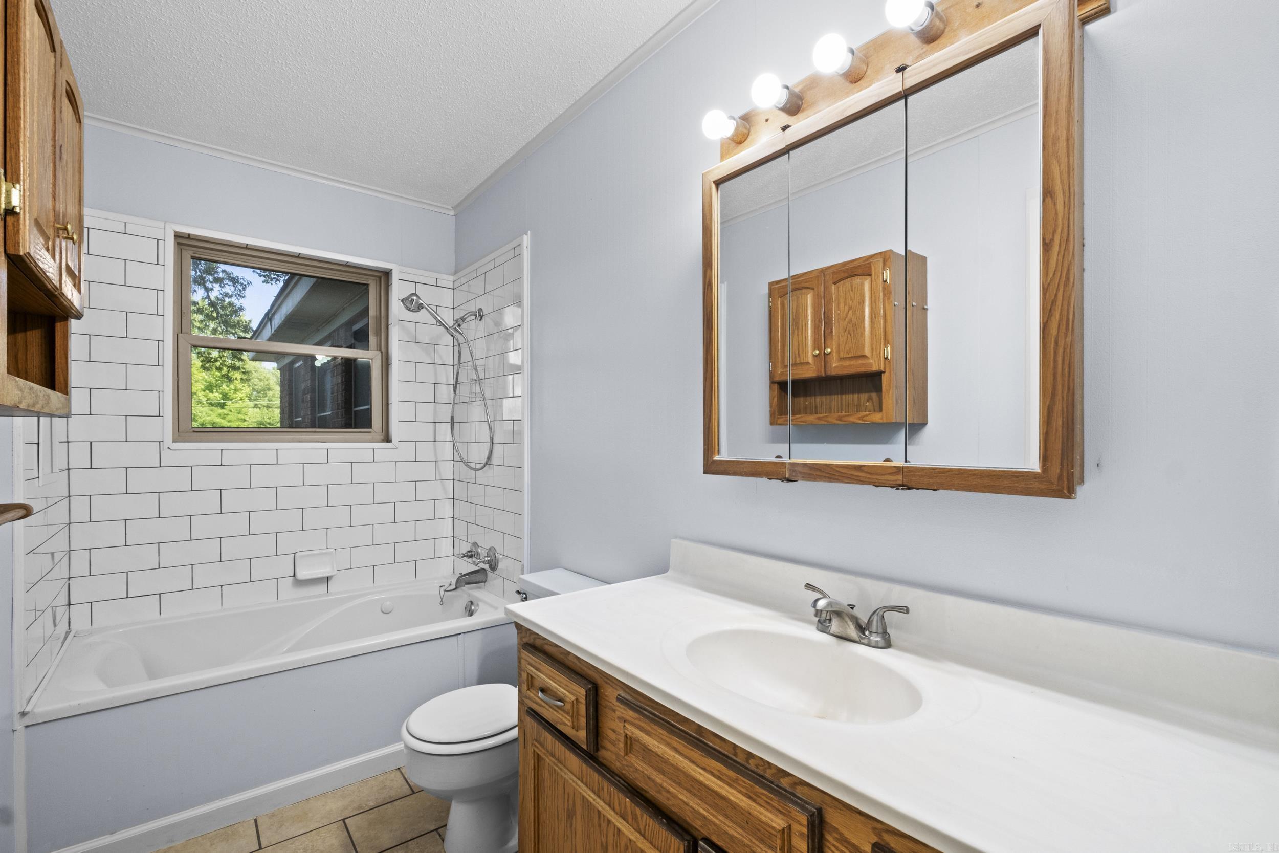 10  Bauer Dr  Sherwood, AR