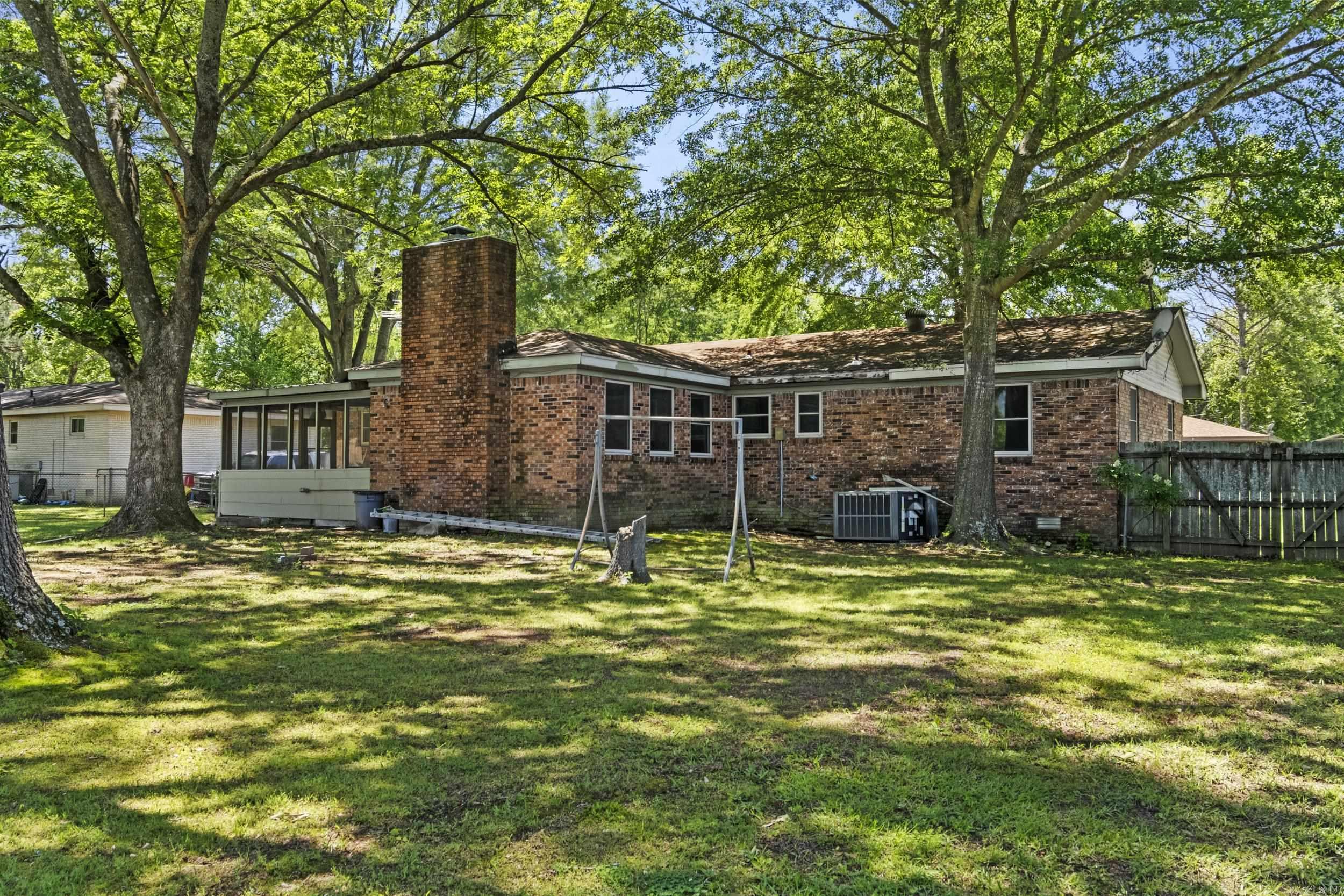 10  Bauer Dr  Sherwood, AR