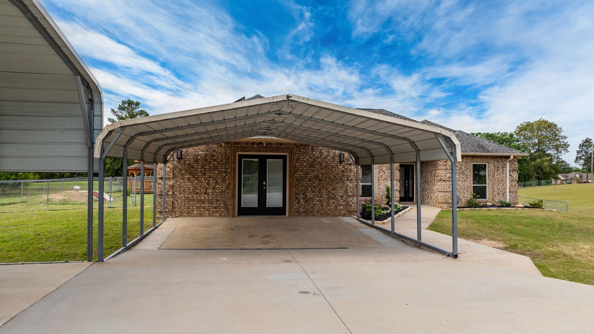 8001  Mars Hill  Bauxite, AR