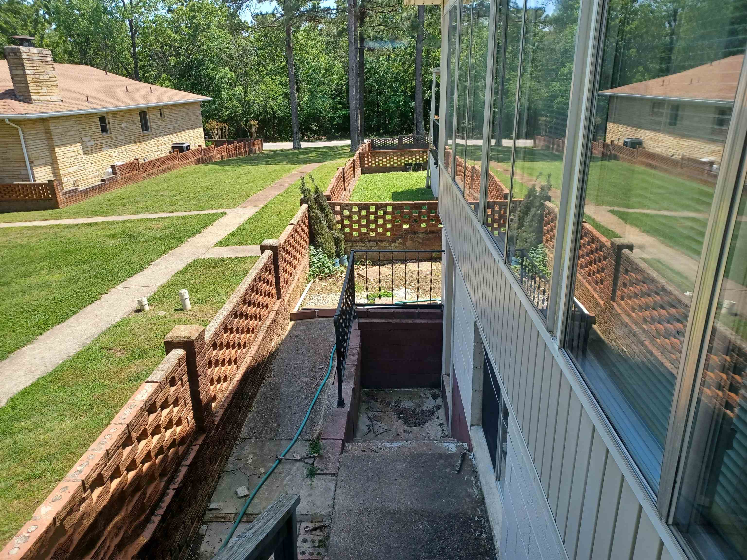 308  Parliament  Horseshoe Bend, AR