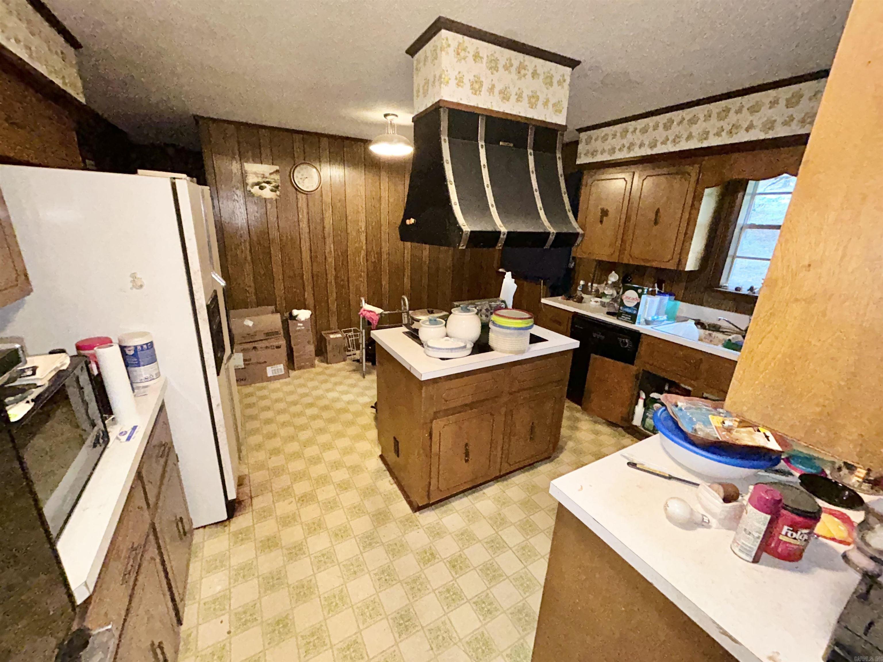 4109  Garrison  Little Rock, AR