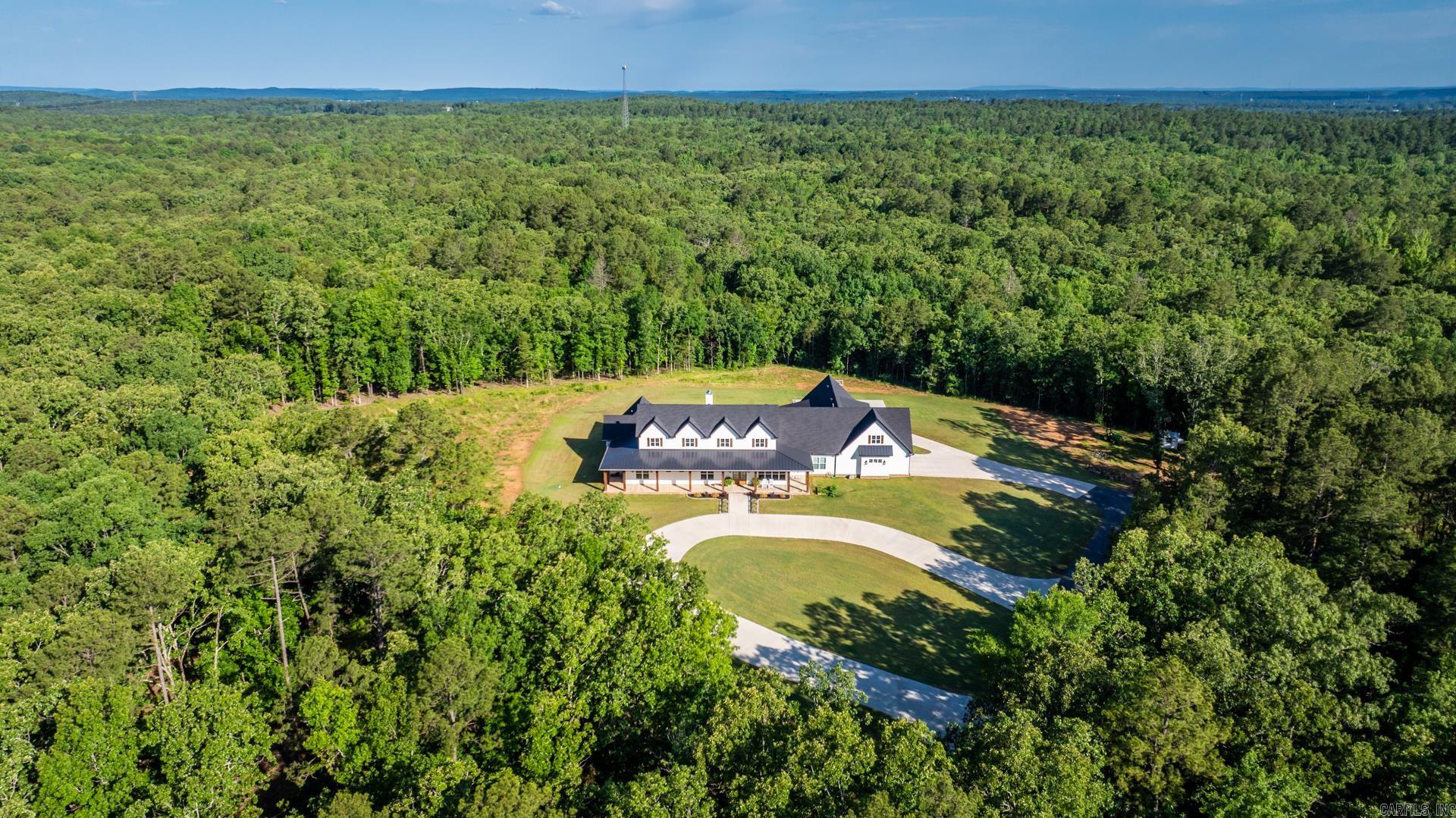 2995  Cresthaven  Conway, AR