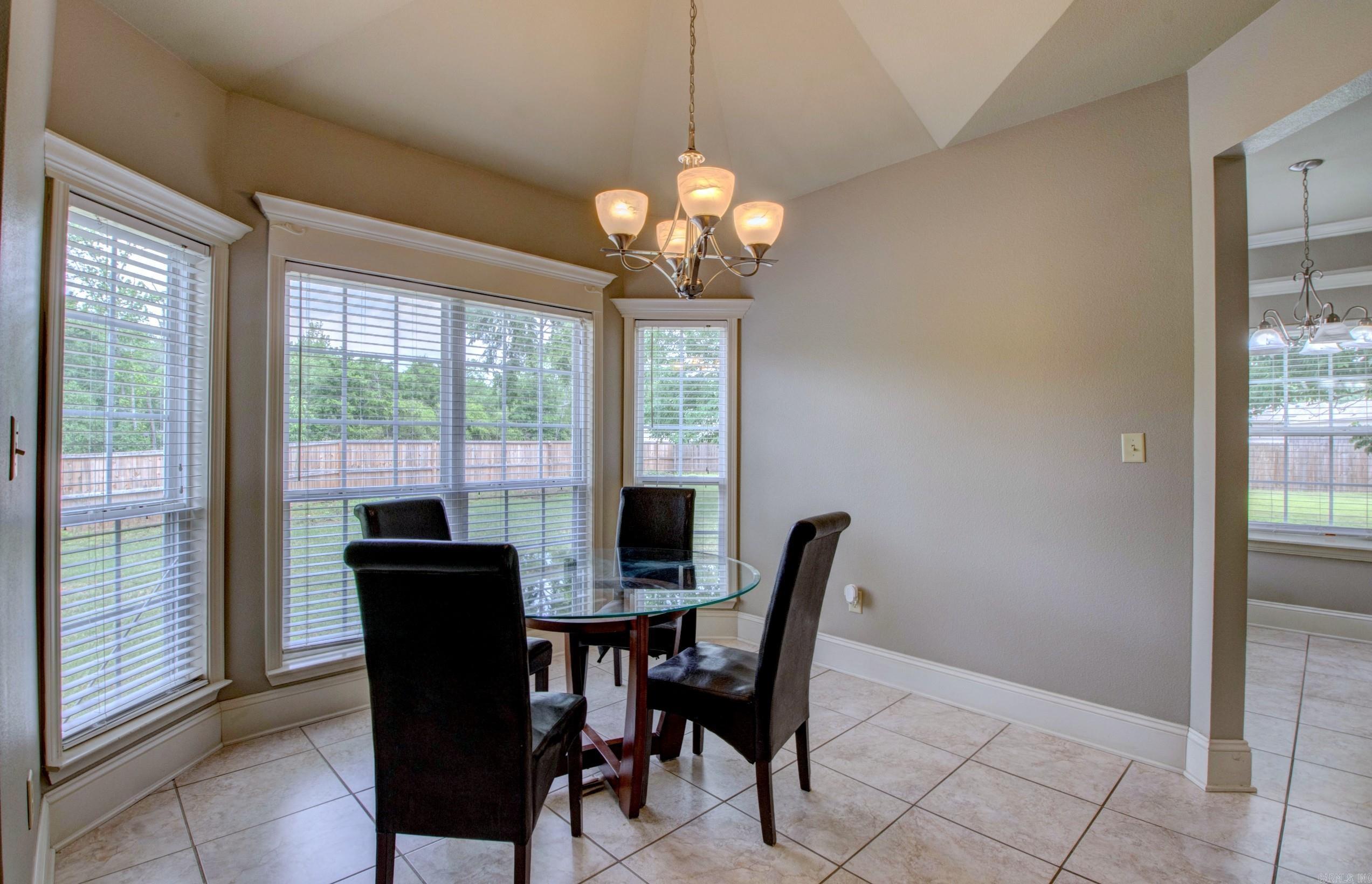76  Woodridge  Little Rock, AR