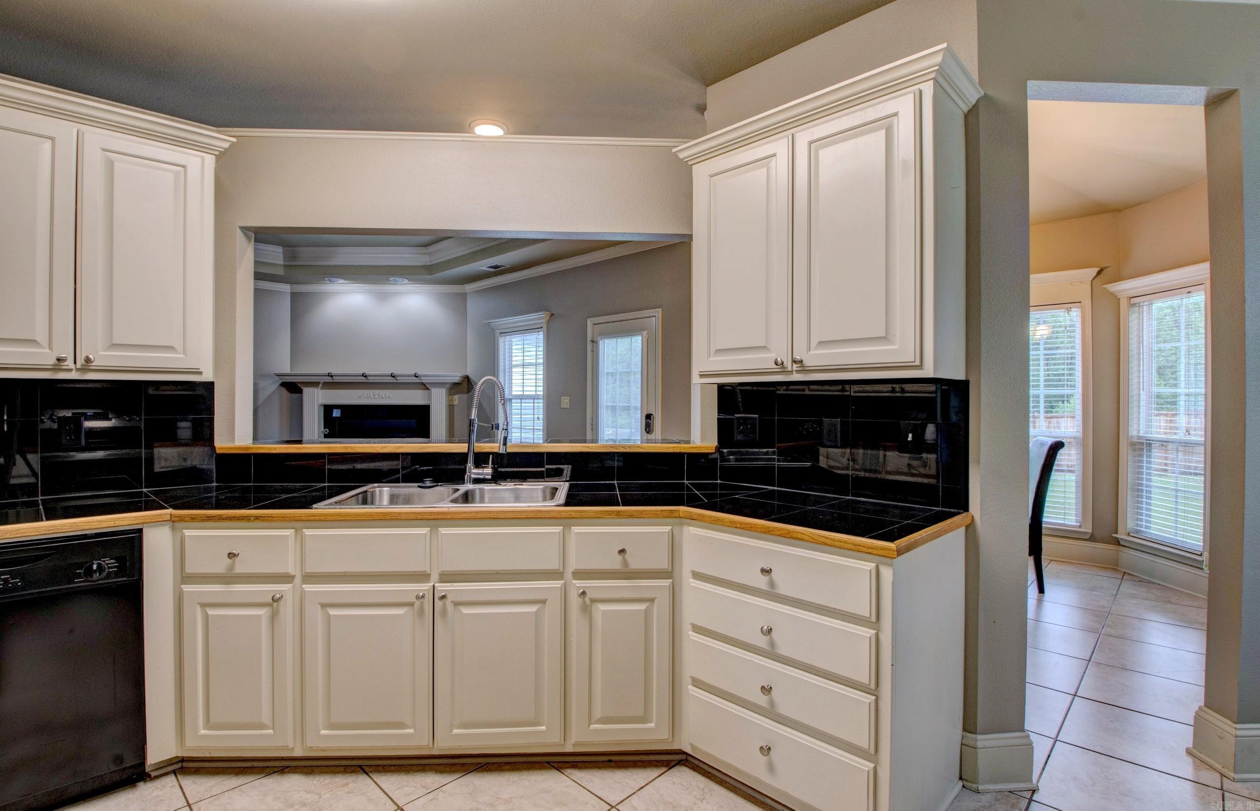 76  Woodridge  Little Rock, AR