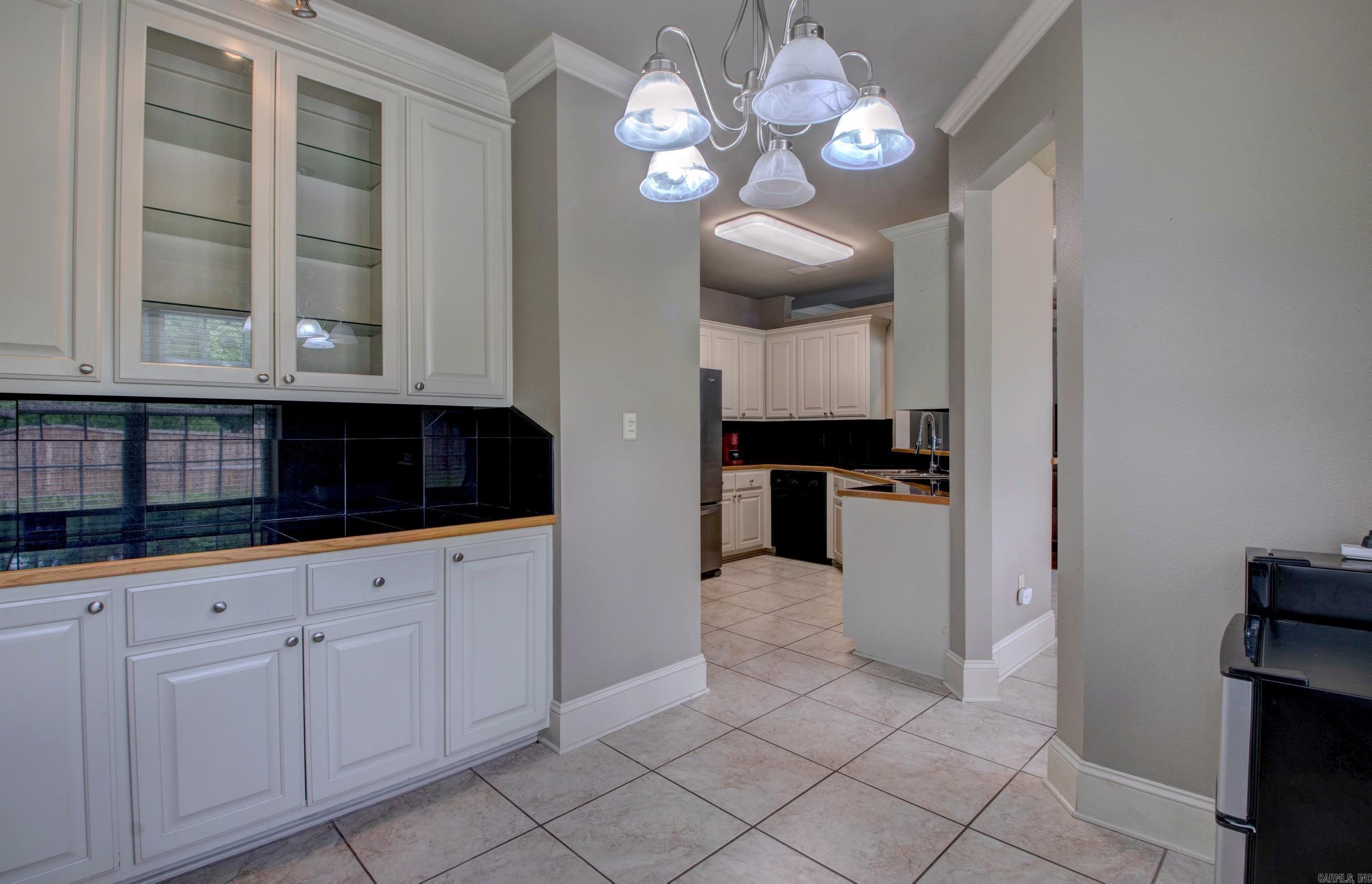 76  Woodridge  Little Rock, AR