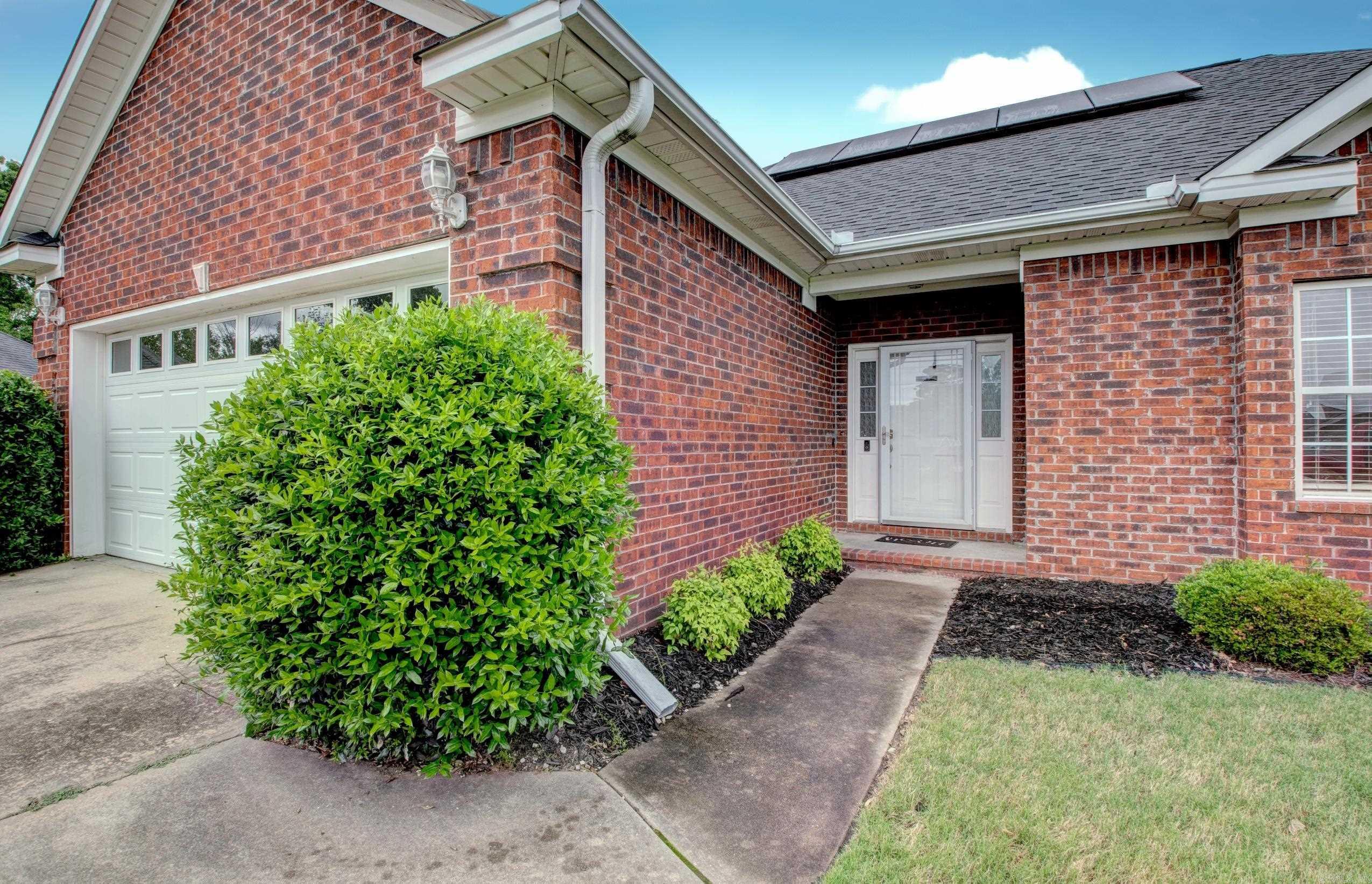 76  Woodridge  Little Rock, AR