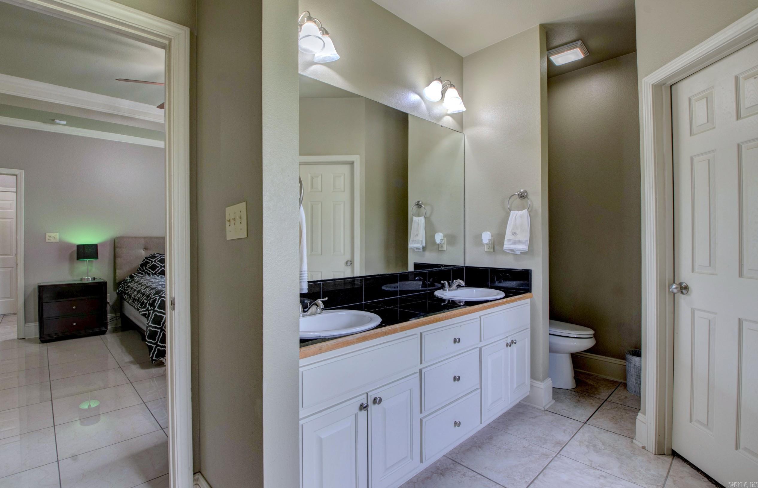 76  Woodridge  Little Rock, AR