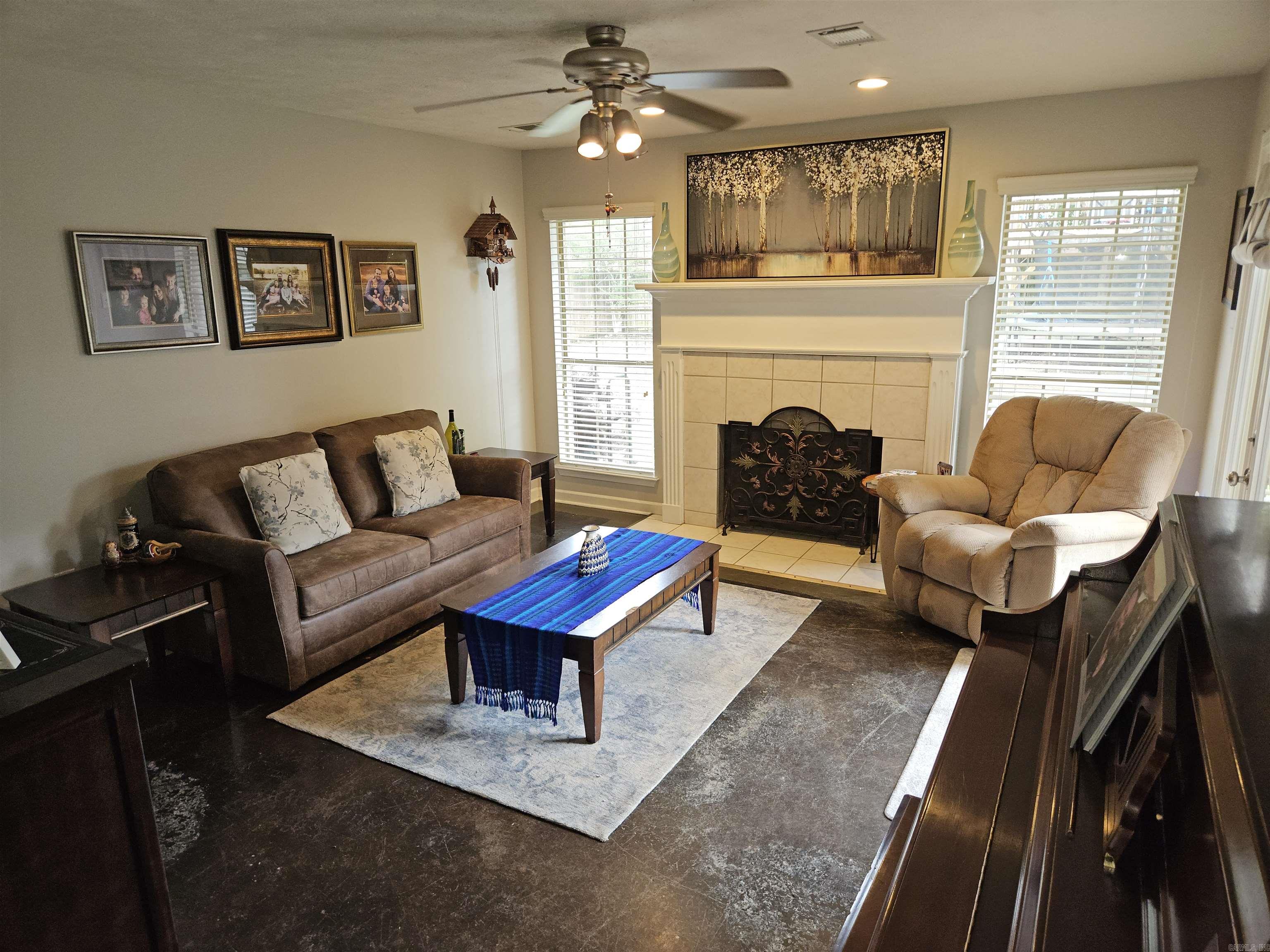 3005  Dallas  Conway, AR