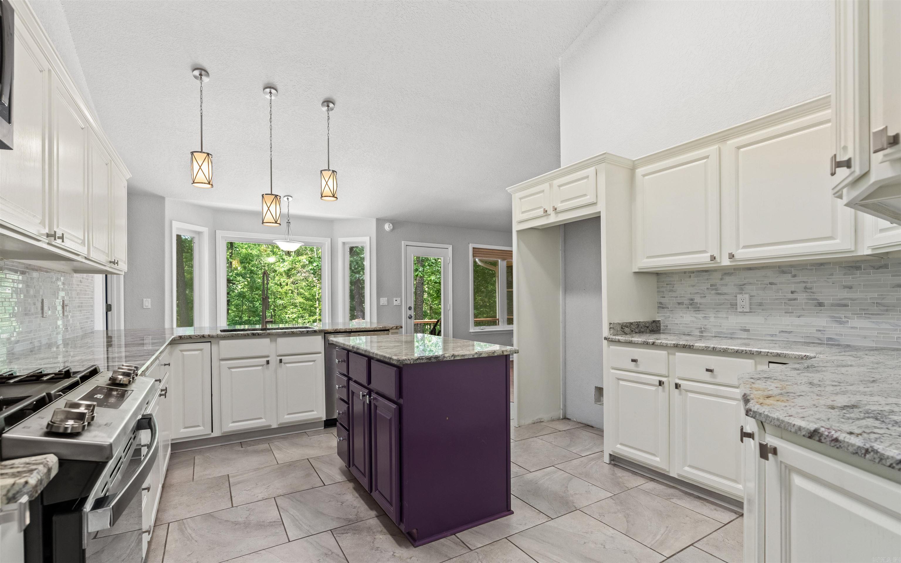 74 Medina Way Hot Springs Village, AR 71909