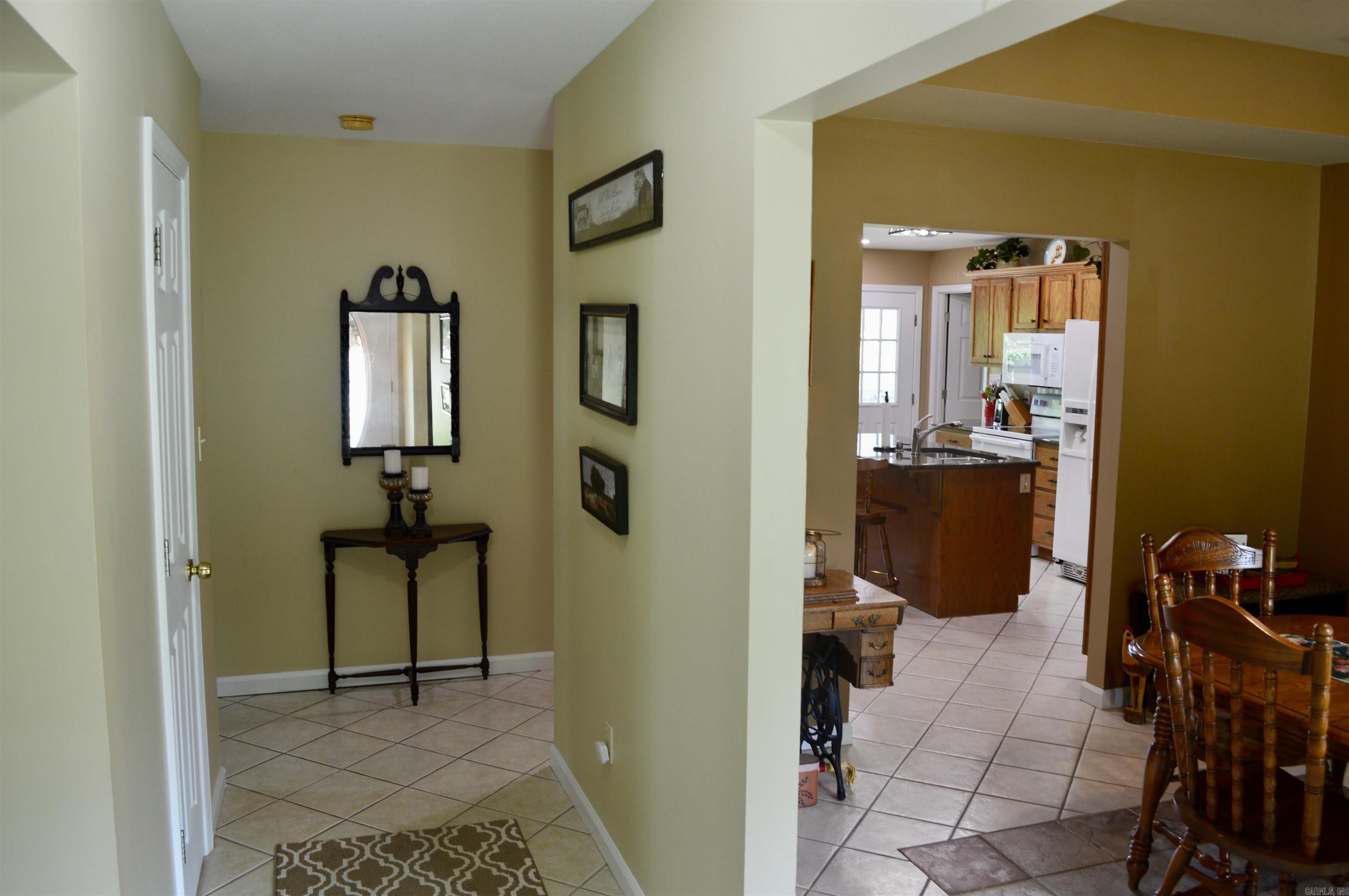 1005  Georgia Ridge  Searcy, AR