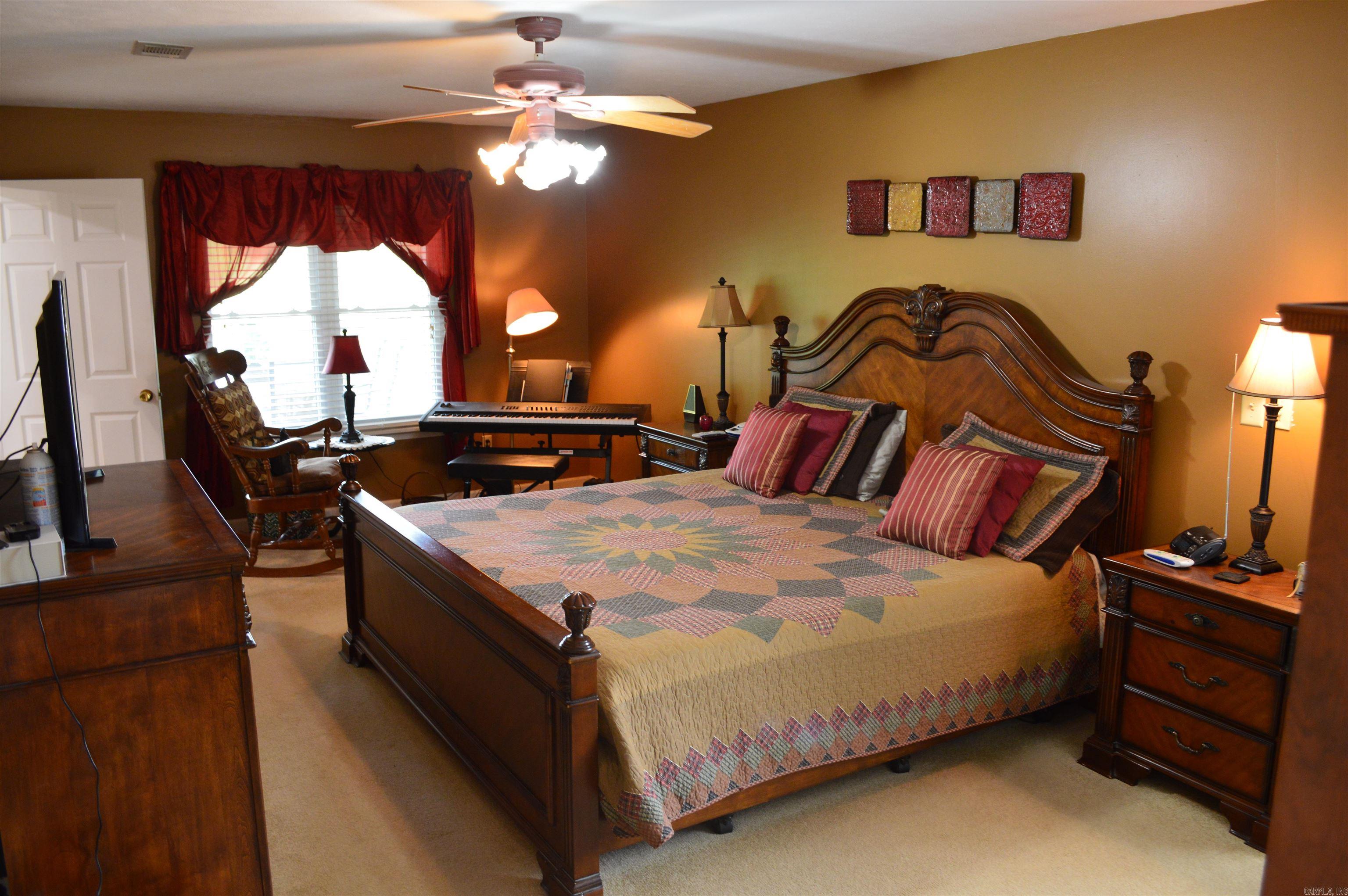1005  Georgia Ridge  Searcy, AR