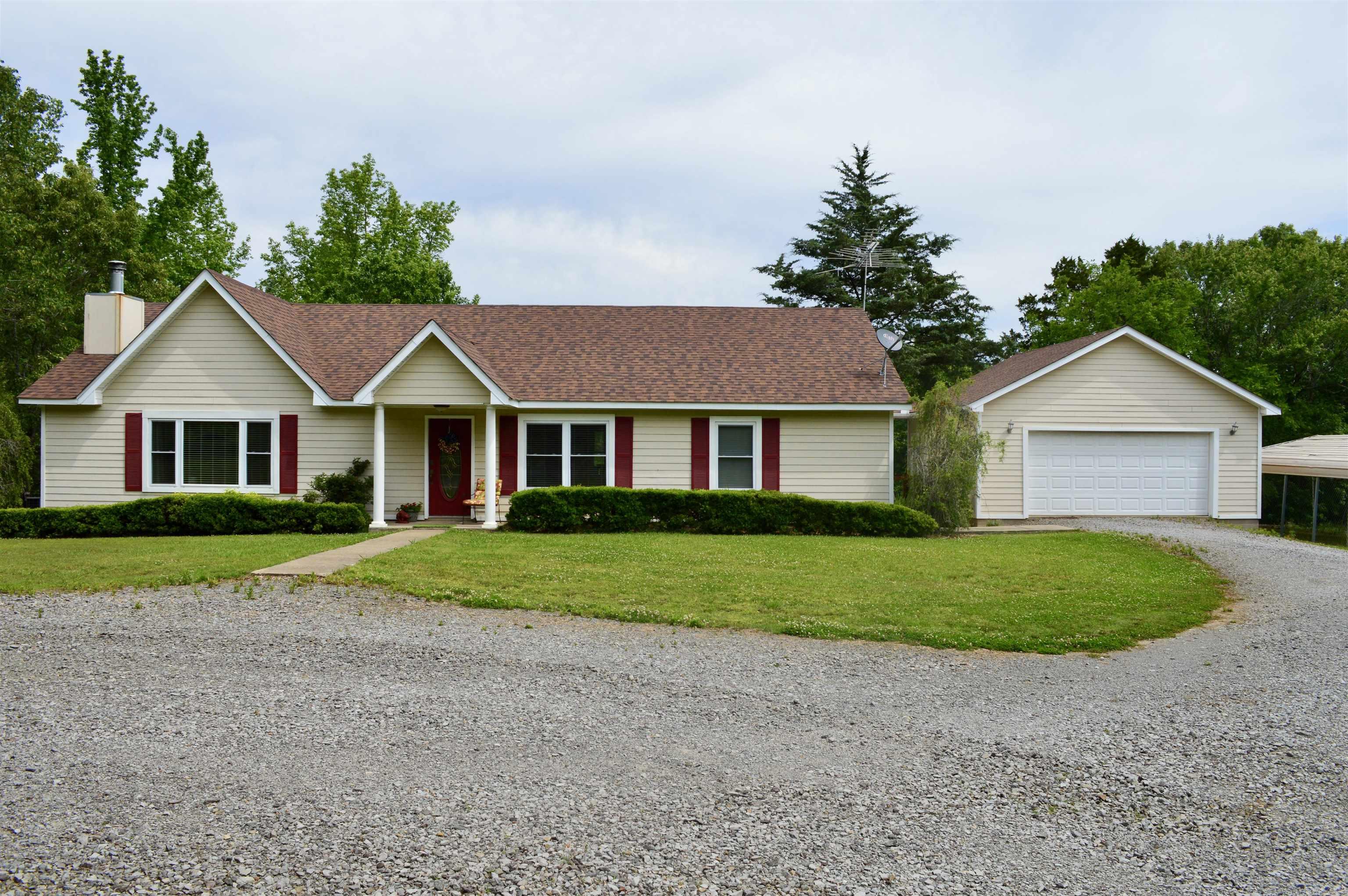 1005  Georgia Ridge  Searcy, AR