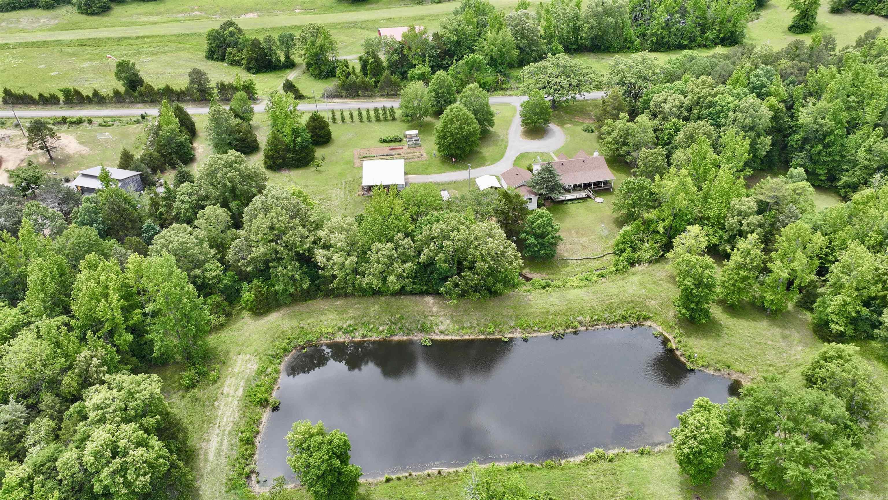 1005  Georgia Ridge  Searcy, AR