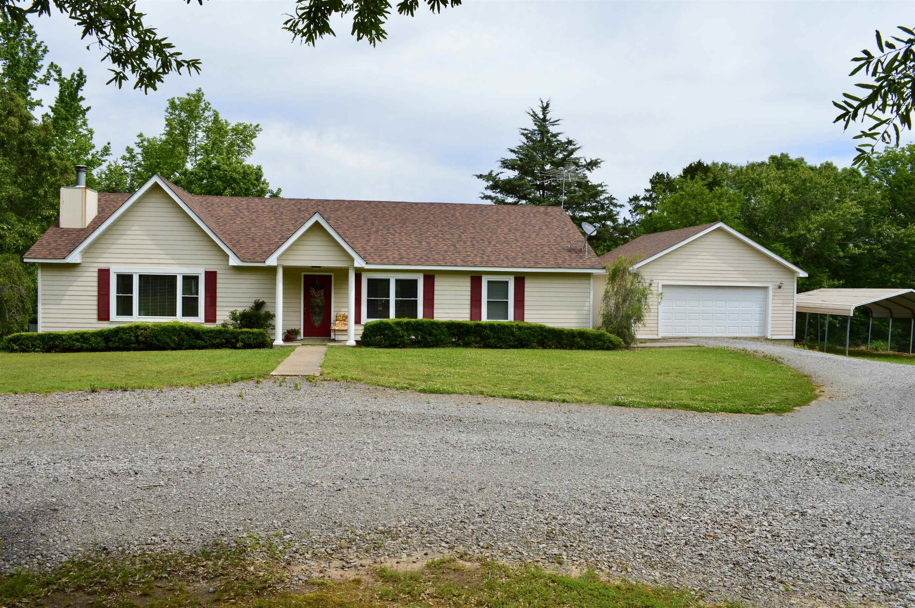 1005  Georgia Ridge  Searcy, AR