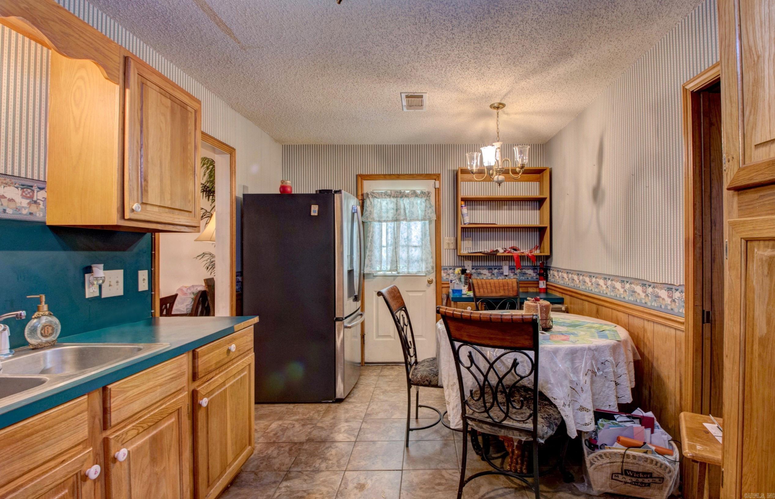 32  Bonnie Park Dr  Pine Bluff, AR