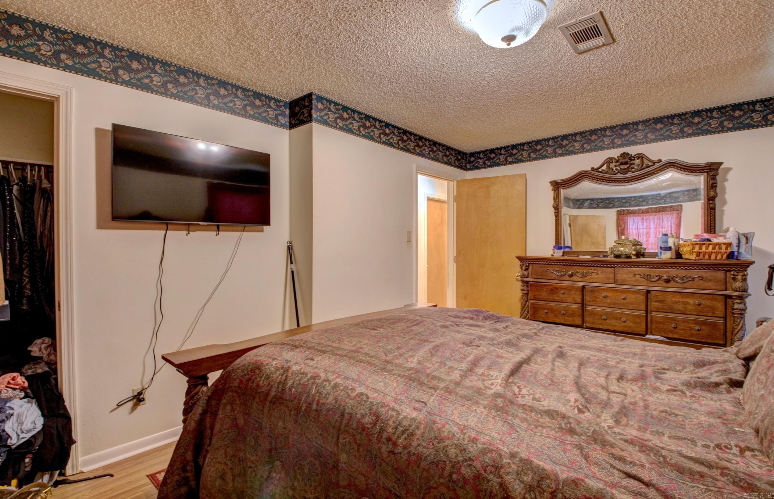 32  Bonnie Park Dr  Pine Bluff, AR