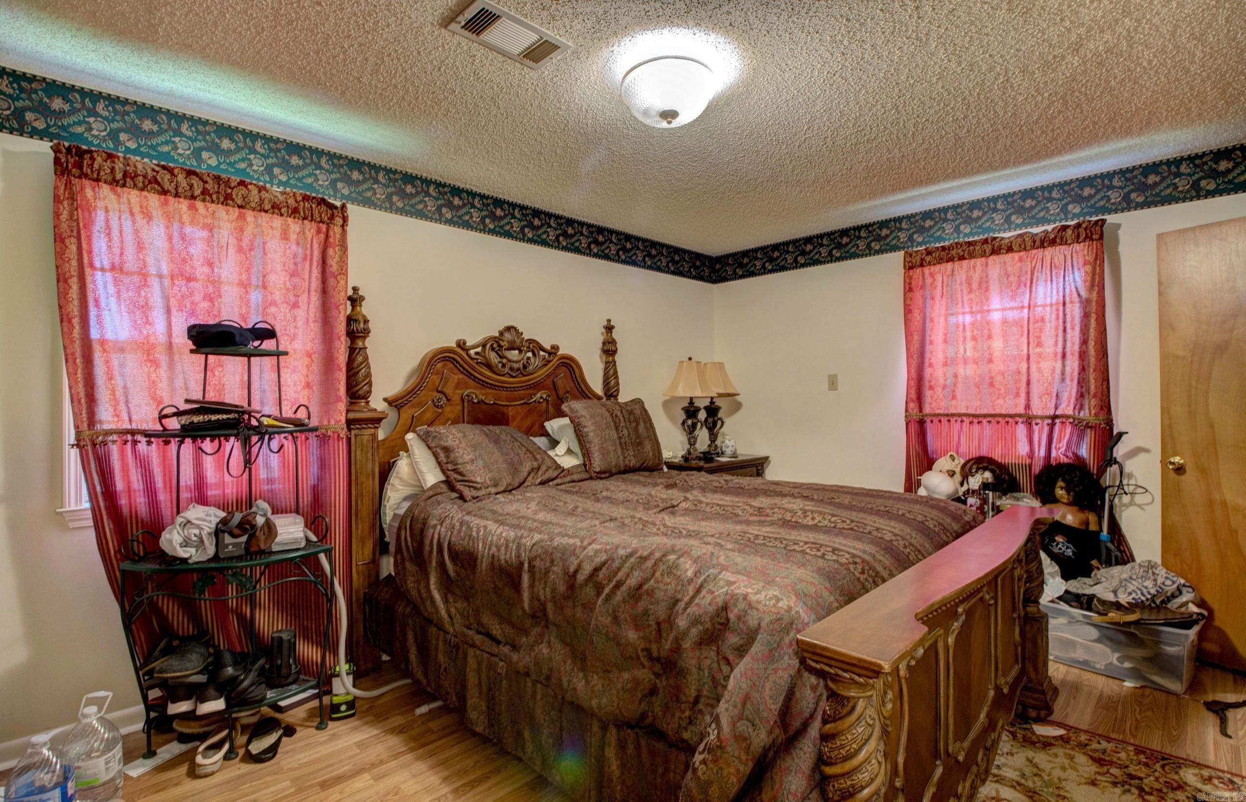 32  Bonnie Park Dr  Pine Bluff, AR