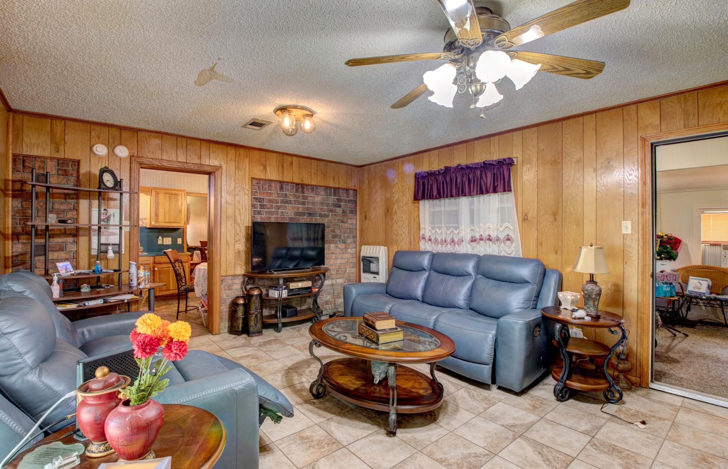 32  Bonnie Park Dr  Pine Bluff, AR