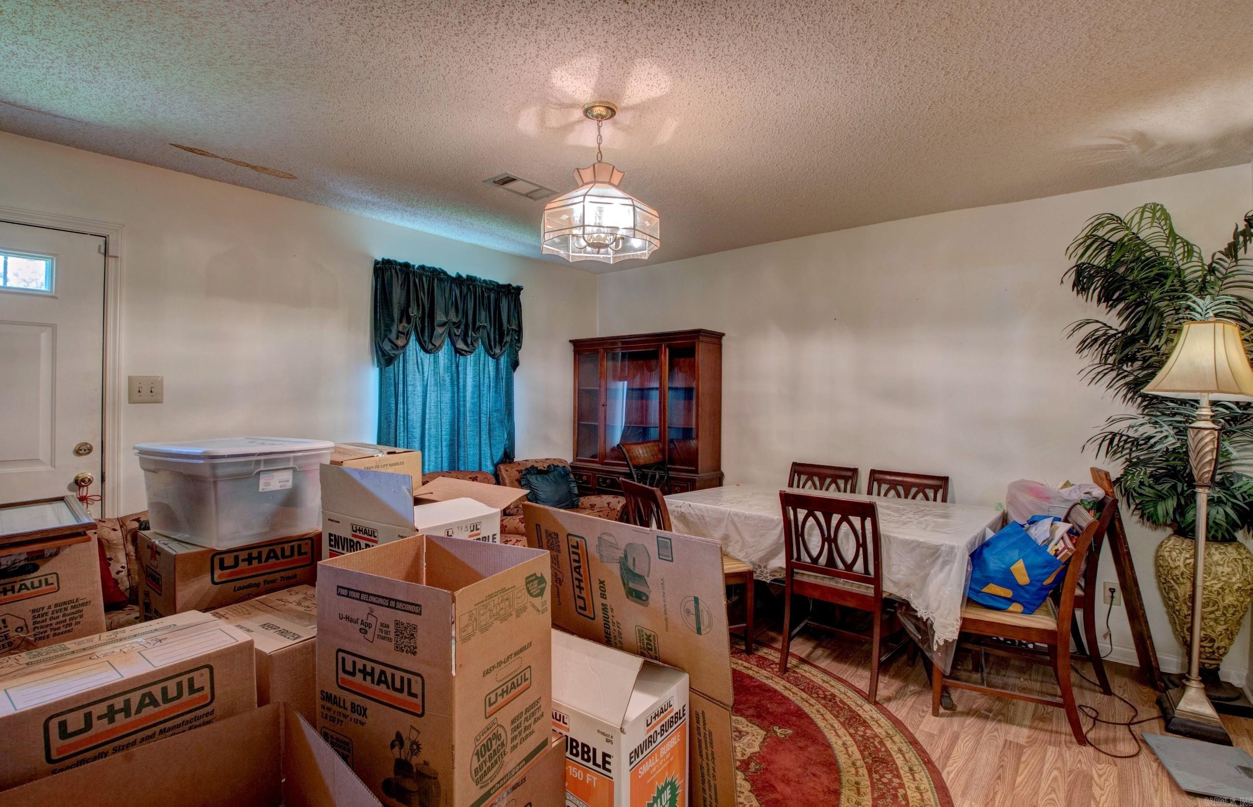 32  Bonnie Park Dr  Pine Bluff, AR