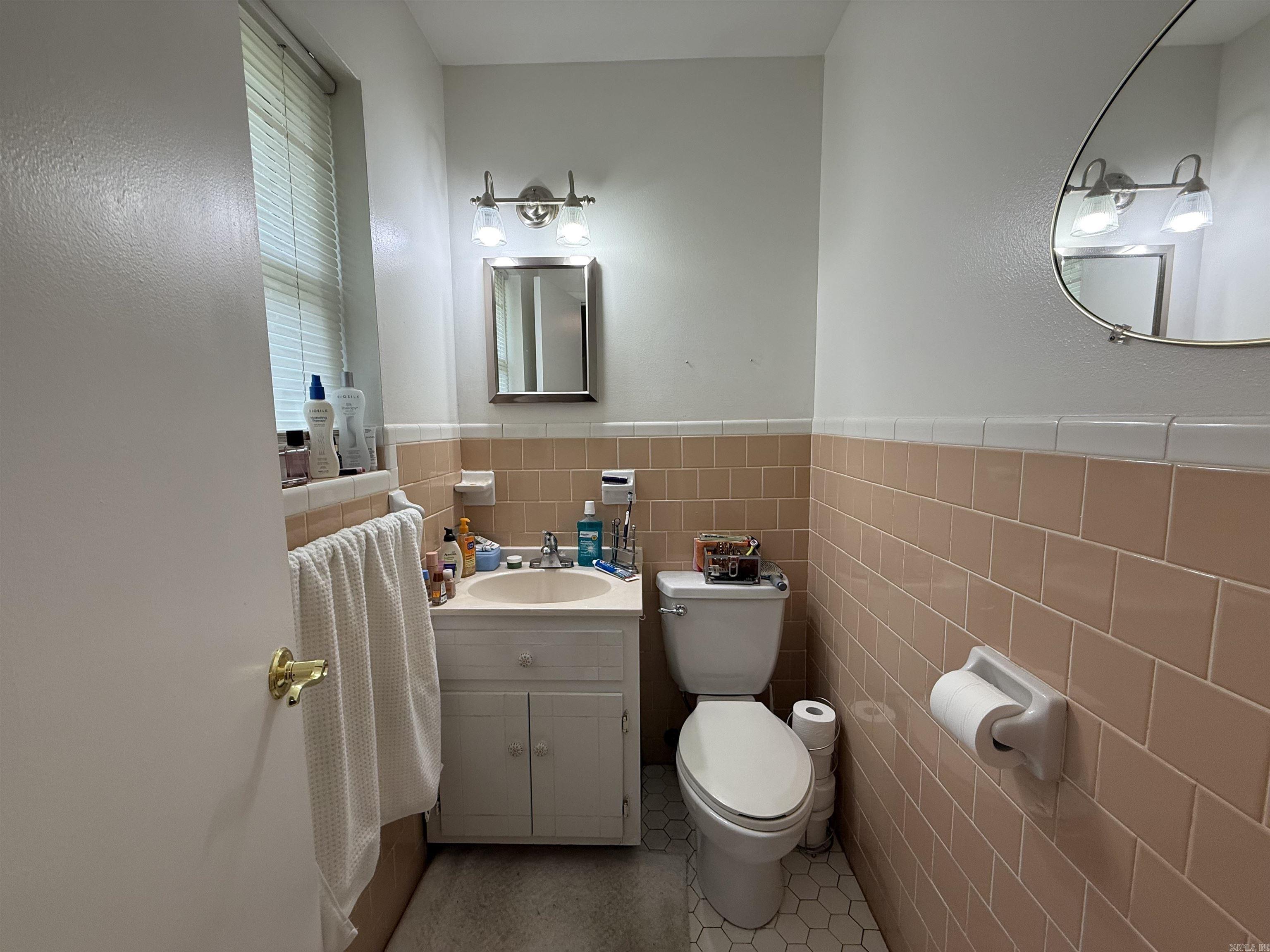 111  Camellia  Hot Springs, AR