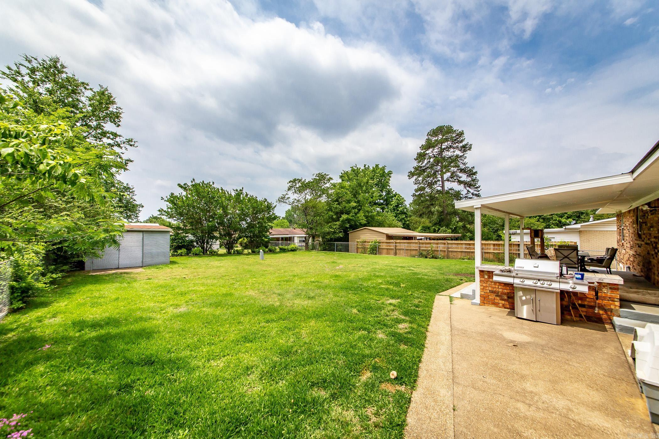 111  Camellia  Hot Springs, AR