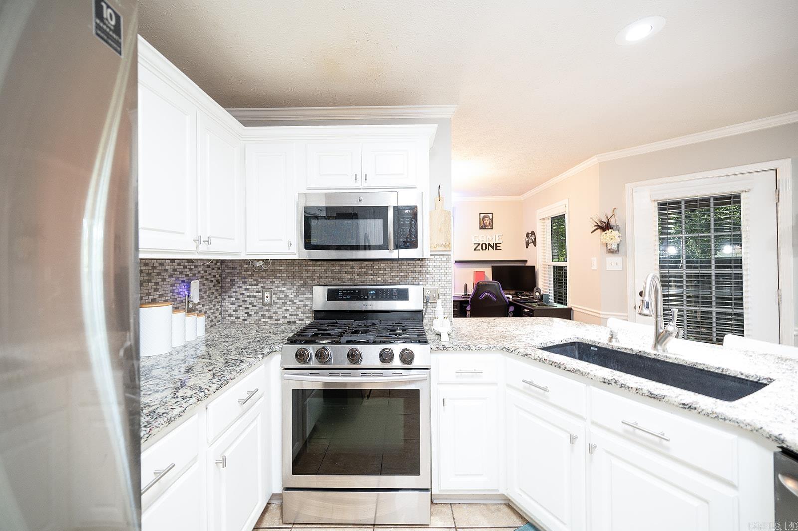 34  Emerald Cir  Cabot, AR