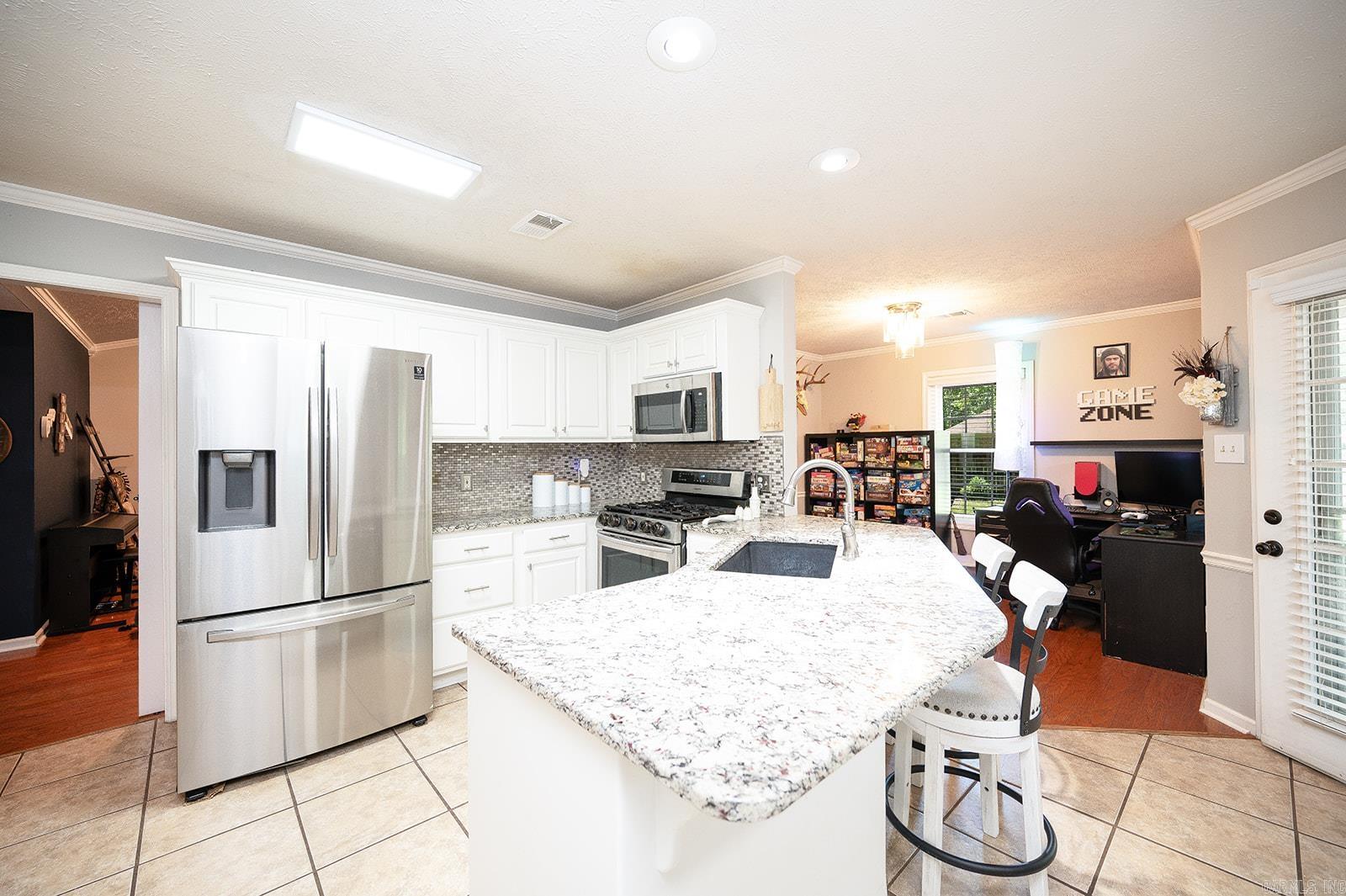 34  Emerald Cir  Cabot, AR