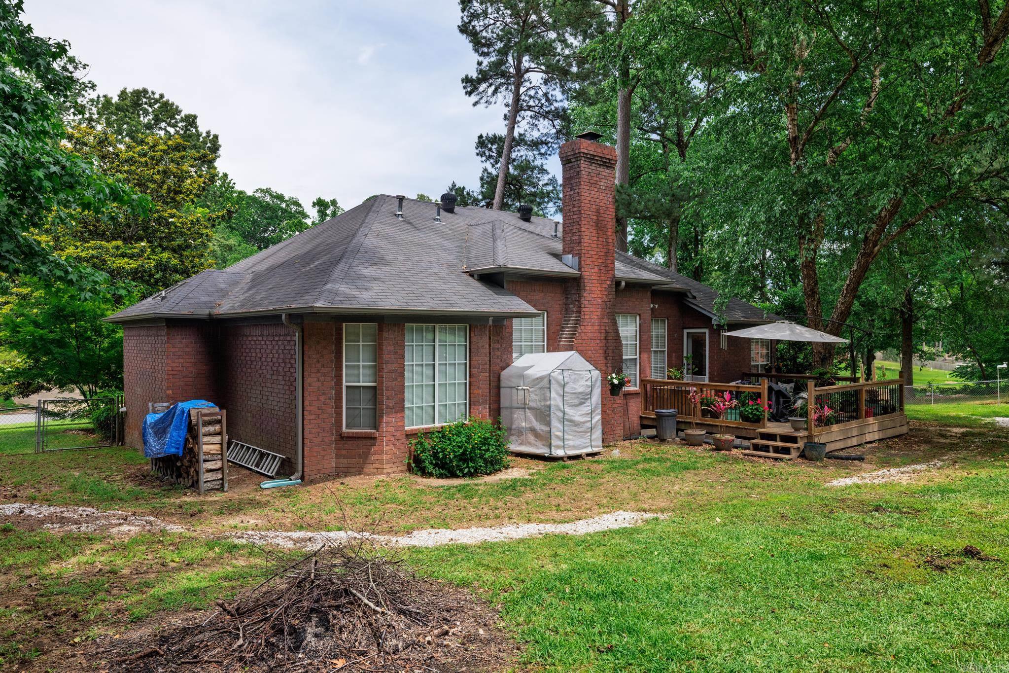 15  Edgewood  Arkadelphia, AR
