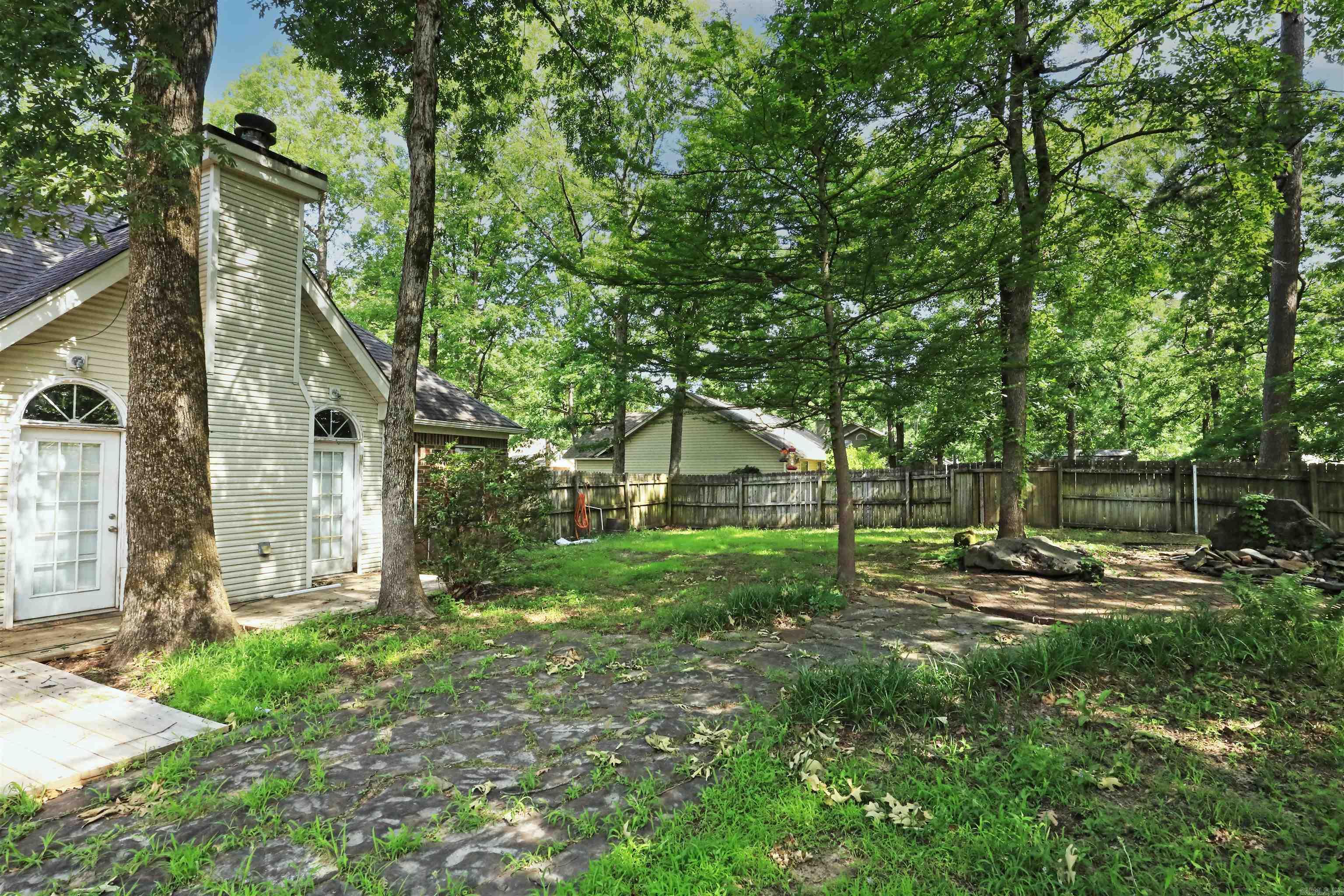 1309  Frontier  White Hall, AR