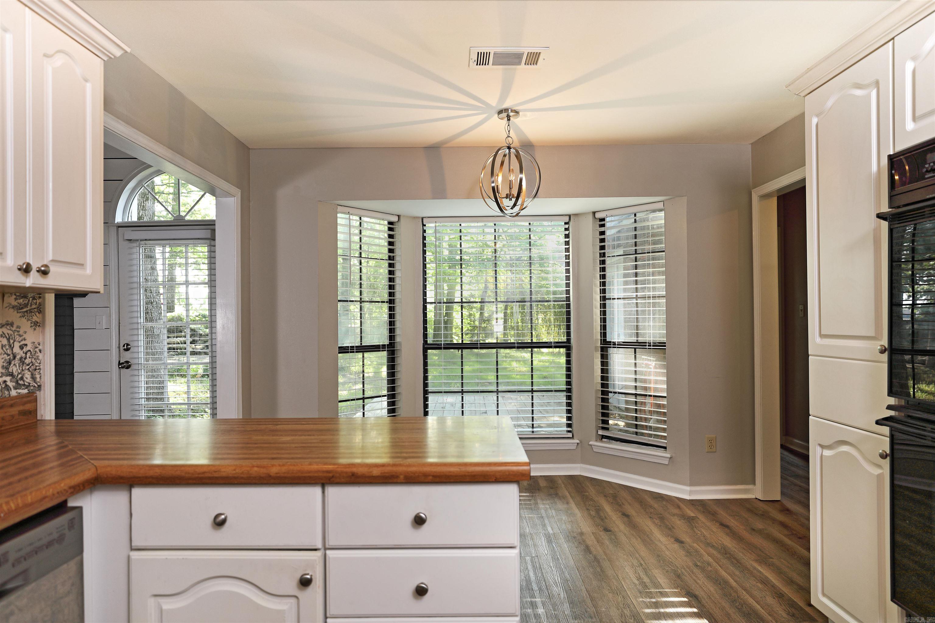 1309  Frontier  White Hall, AR
