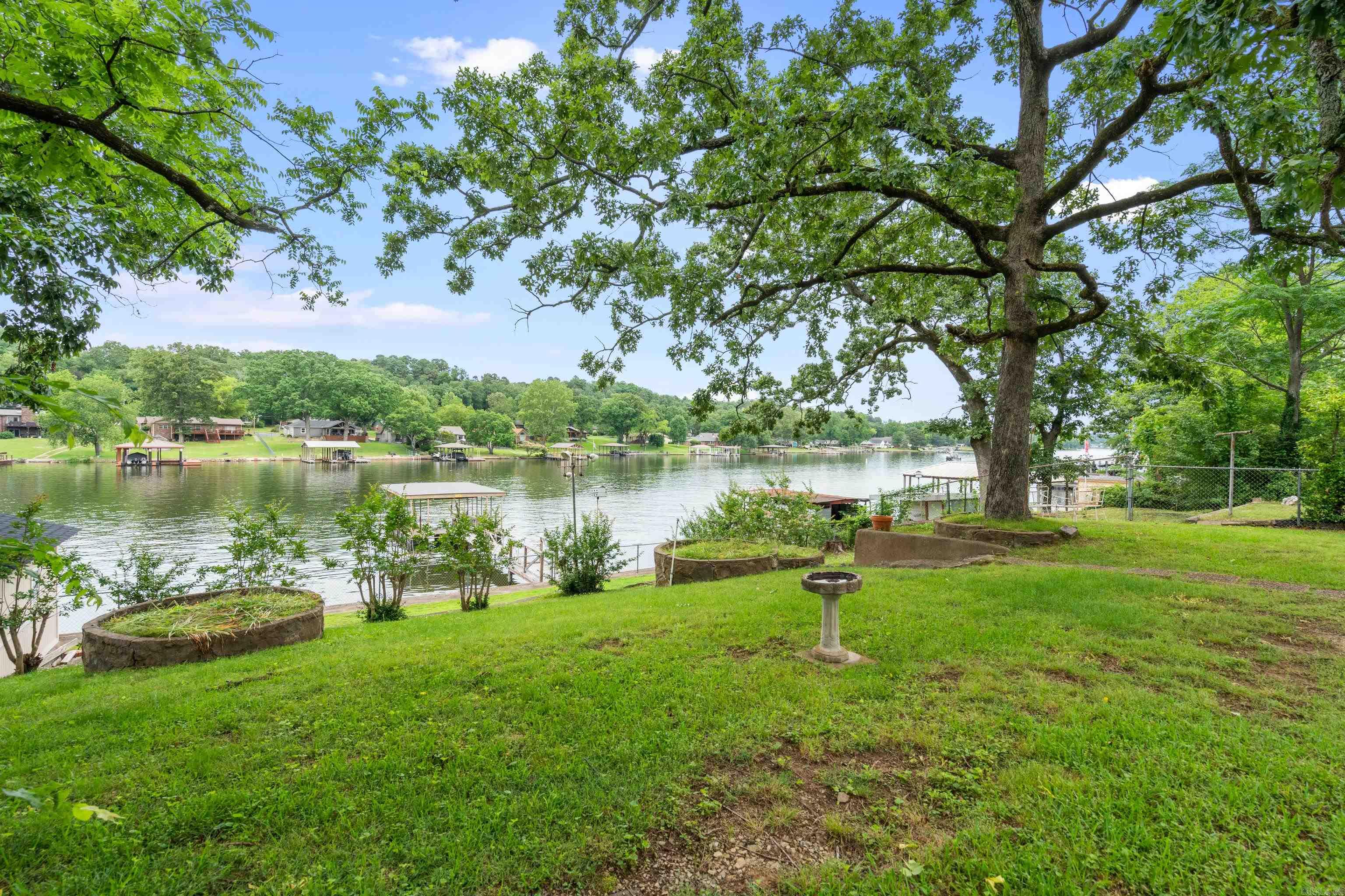 365  Lakeland  Hot Springs, AR